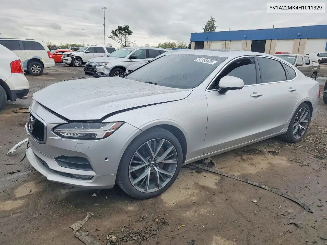2017 Volvo S90 T6 Momentum VIN: YV1A22MK4H1011329 Lot: 51303406