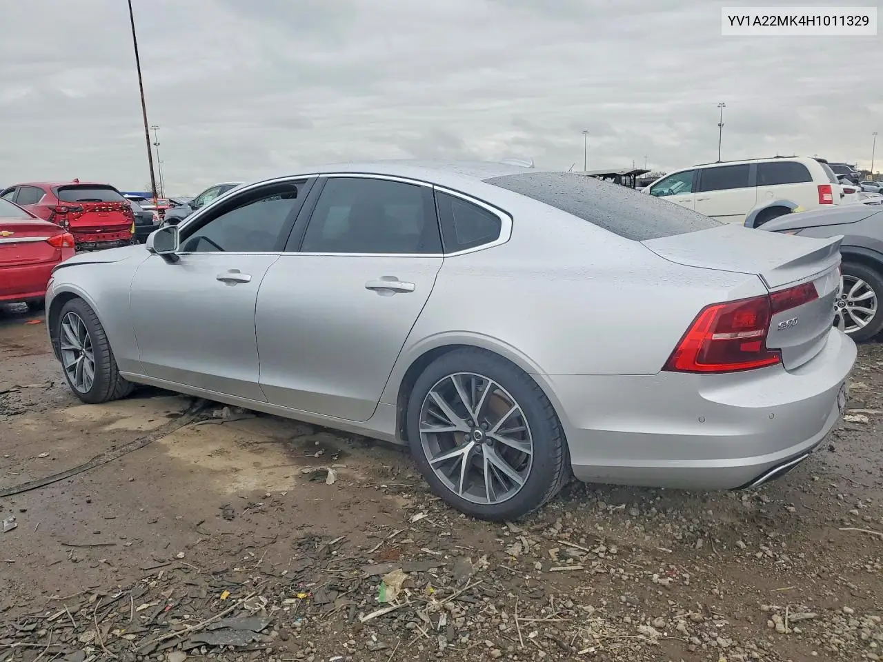 2017 Volvo S90 T6 Momentum VIN: YV1A22MK4H1011329 Lot: 51303406