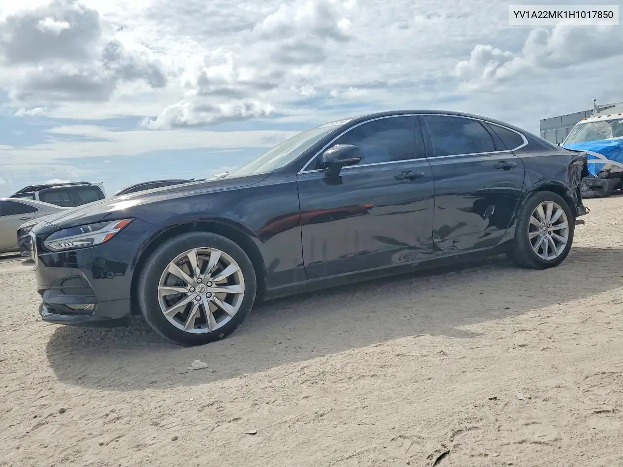2017 Volvo S90 T6 Momentum VIN: YV1A22MK1H1017850 Lot: 56132226