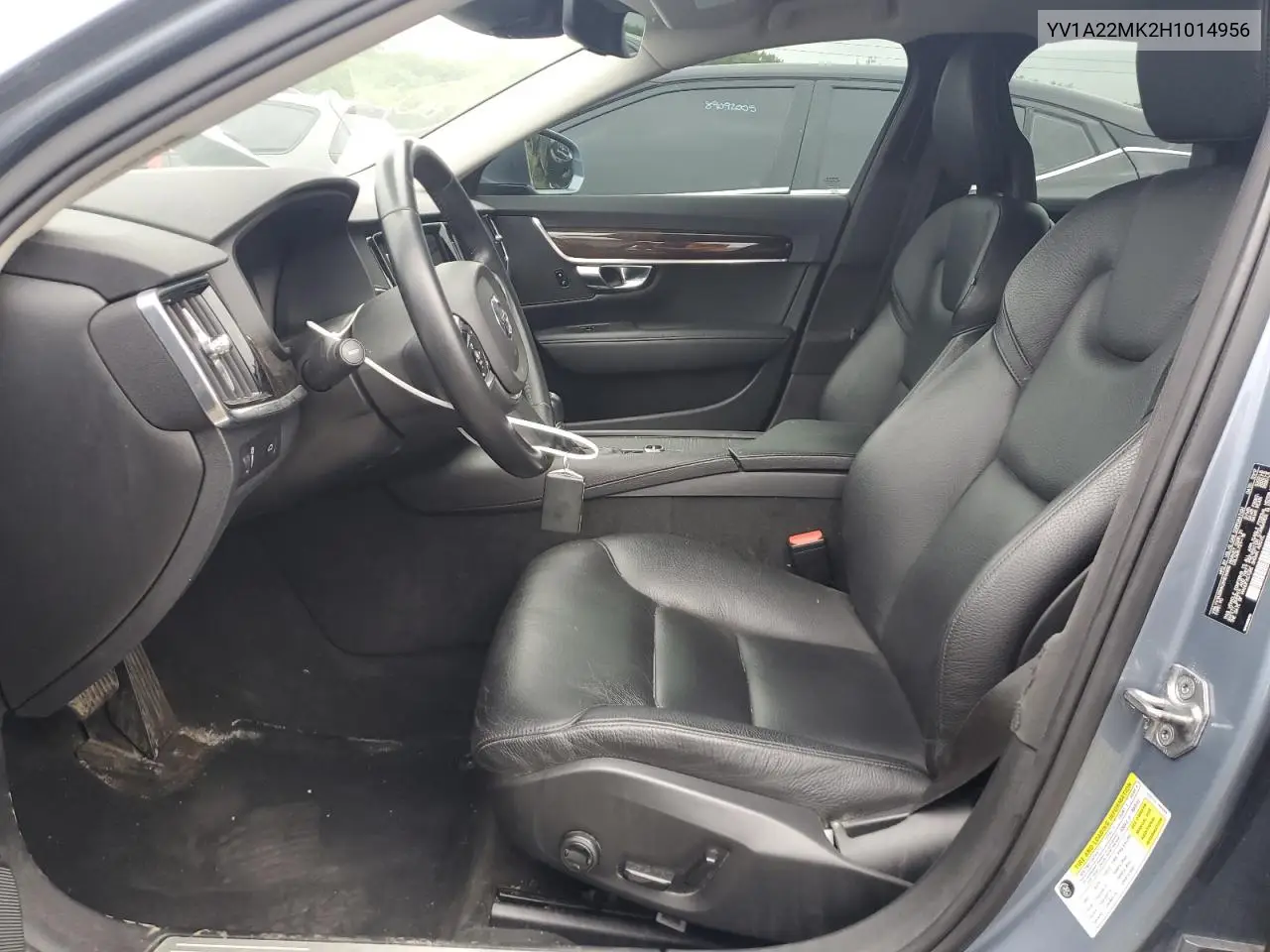YV1A22MK2H1014956 2017 Volvo S90 T6 Momentum