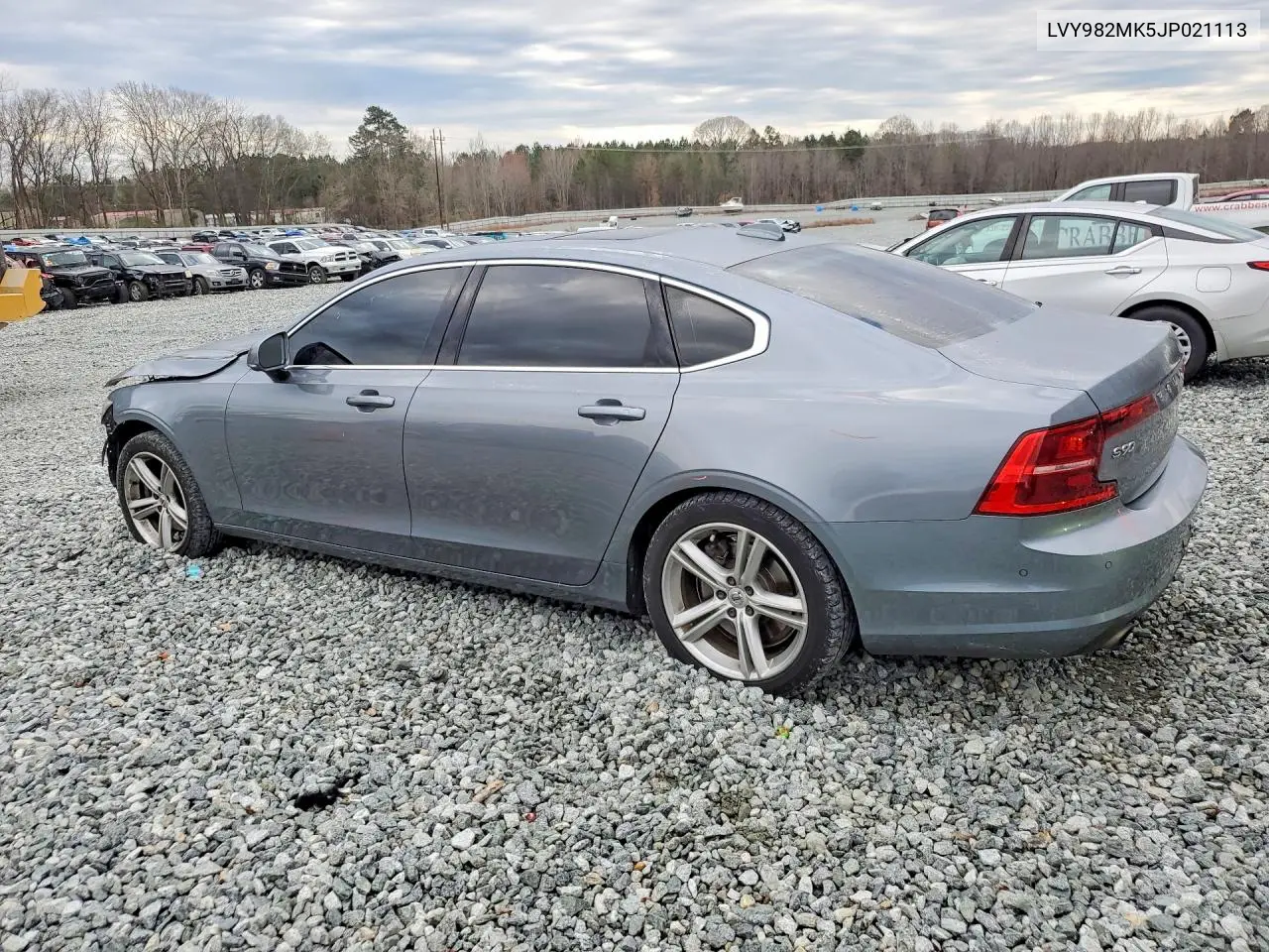 2018 Volvo S90 T5 Momentum VIN: LVY982MK5JP021113 Lot: 45704376