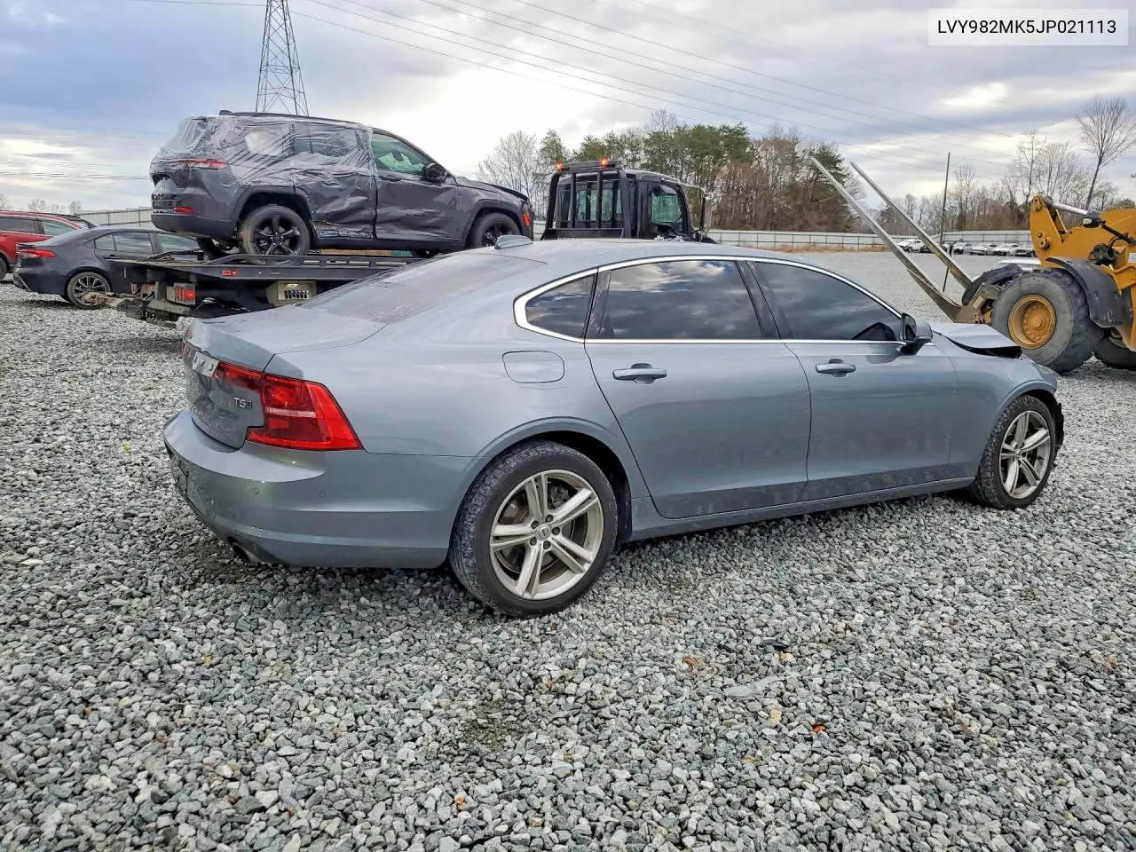 2018 Volvo S90 T5 Momentum VIN: LVY982MK5JP021113 Lot: 45704376