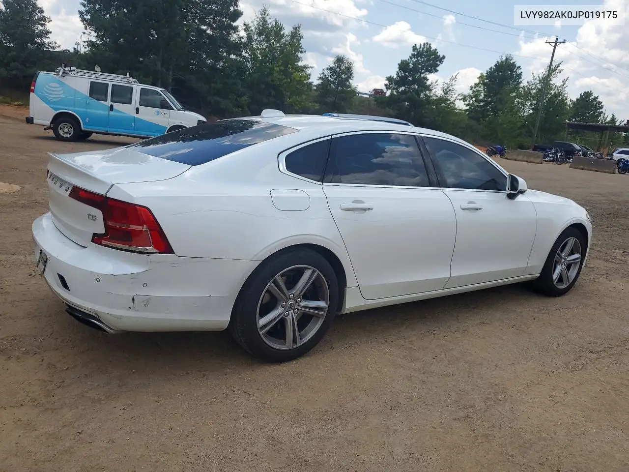 2018 Volvo S90 T5 Momentum VIN: LVY982AK0JP019175 Lot: 56967466