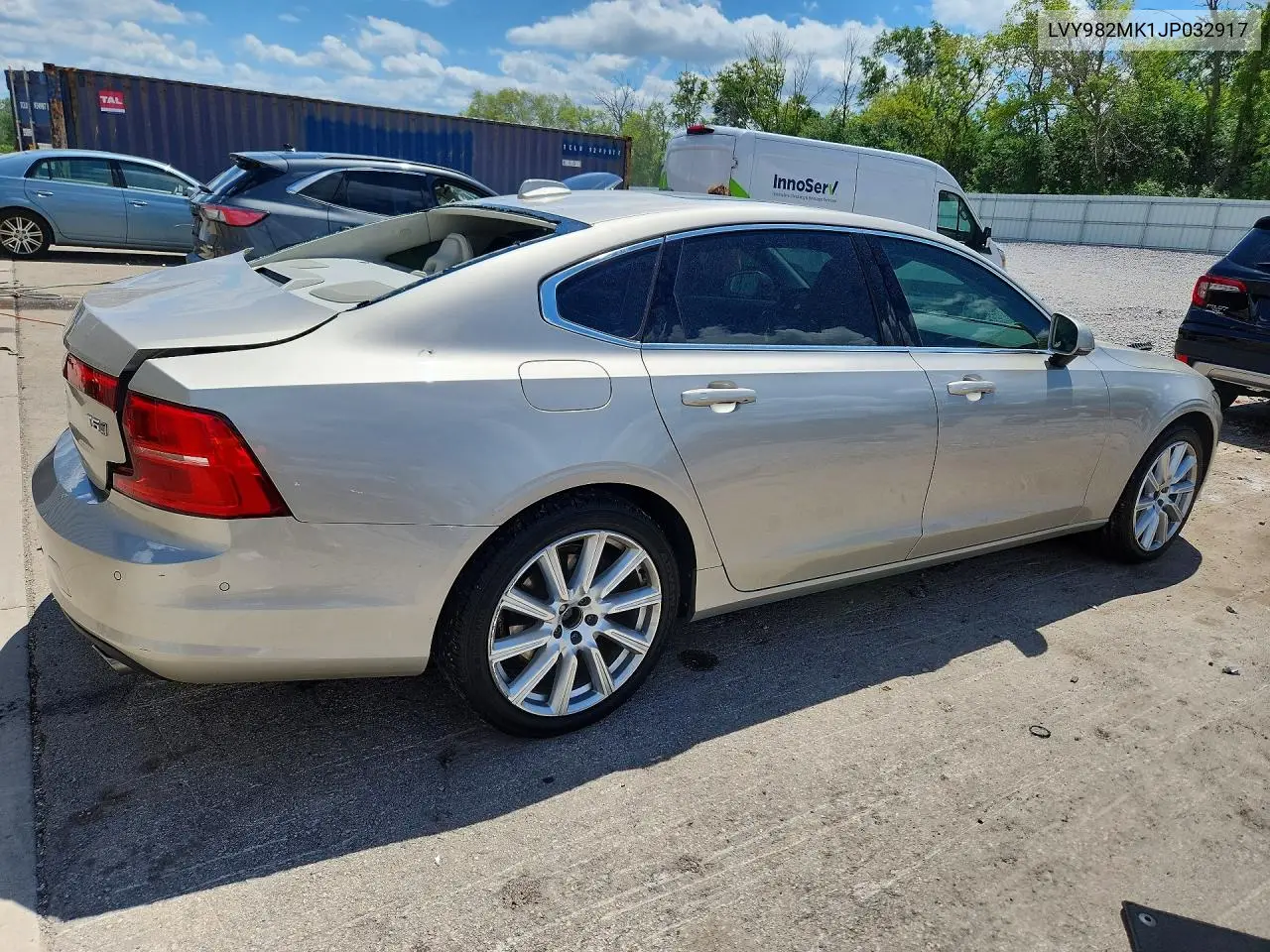 2018 Volvo S90 T5 Momentum VIN: LVY982MK1JP032917 Lot: 57390706