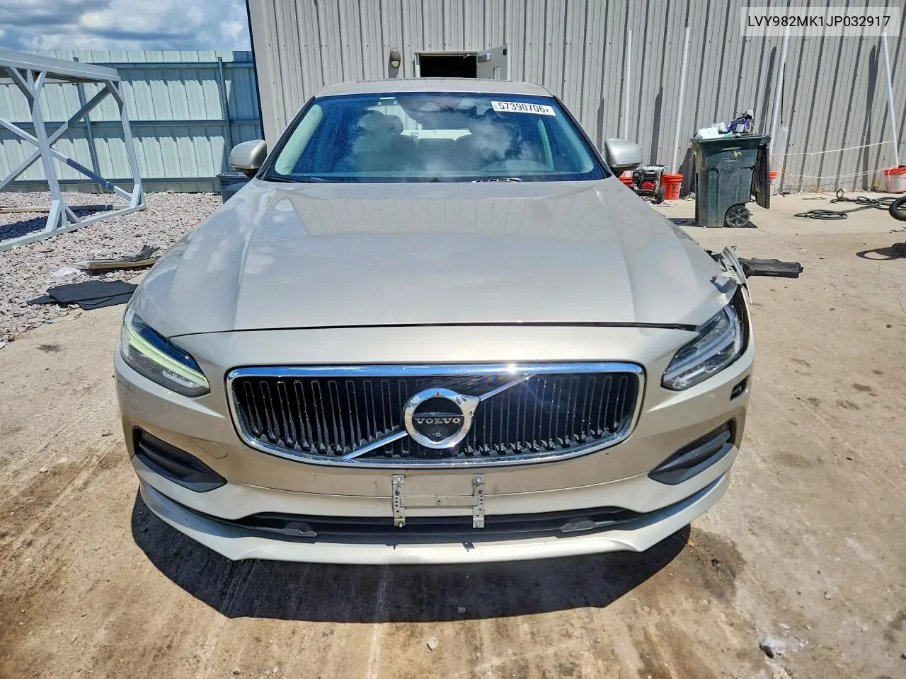 2018 Volvo S90 T5 Momentum VIN: LVY982MK1JP032917 Lot: 57390706