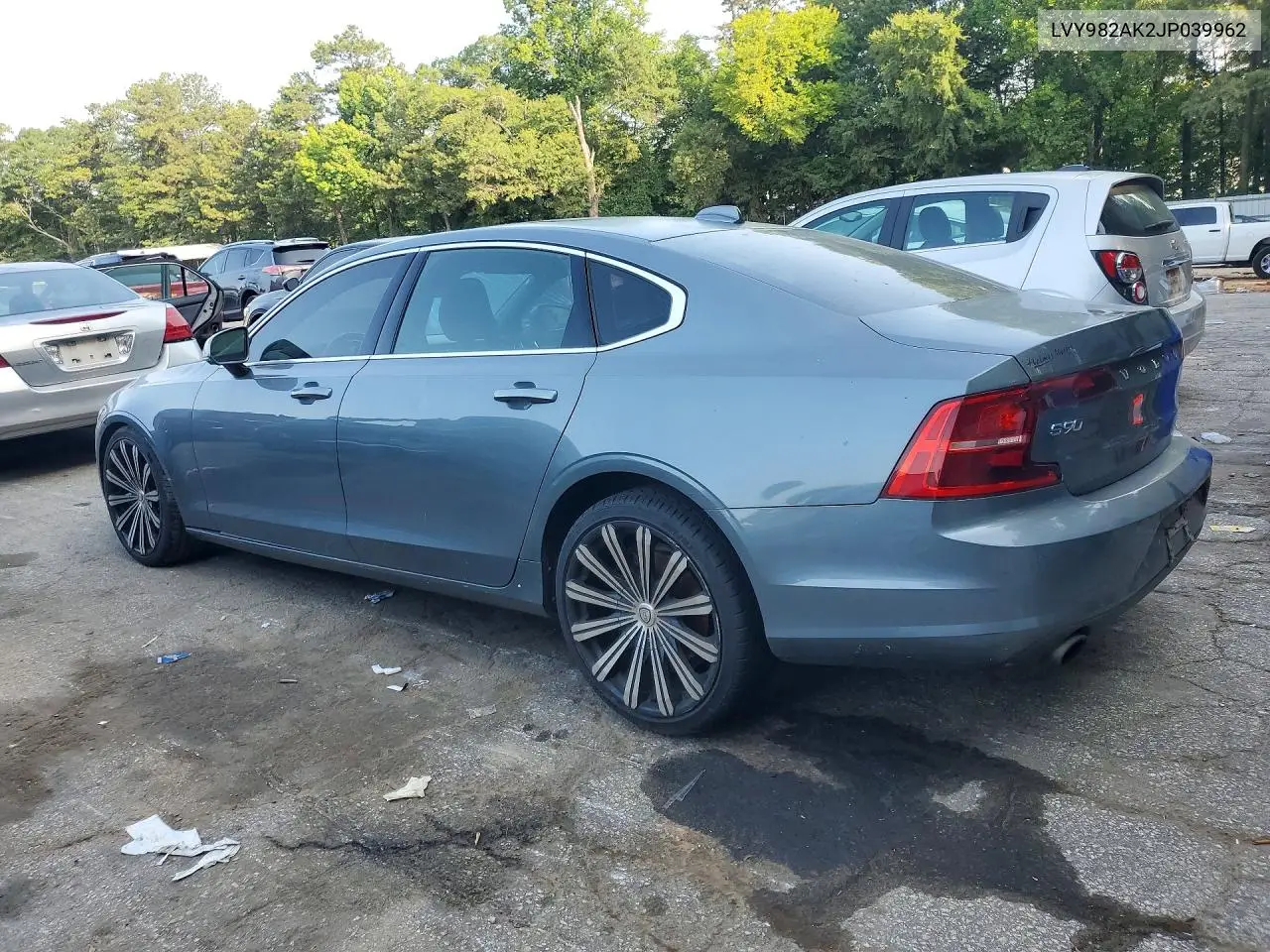 2018 Volvo S90 T5 Momentum VIN: LVY982AK2JP039962 Lot: 58958256