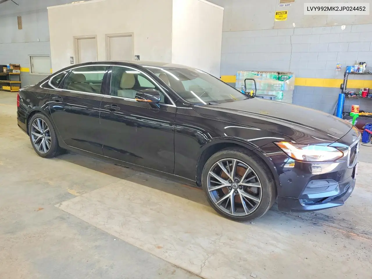 2018 Volvo S90 T6 Momentum VIN: LVY992MK2JP024452 Lot: 59404466