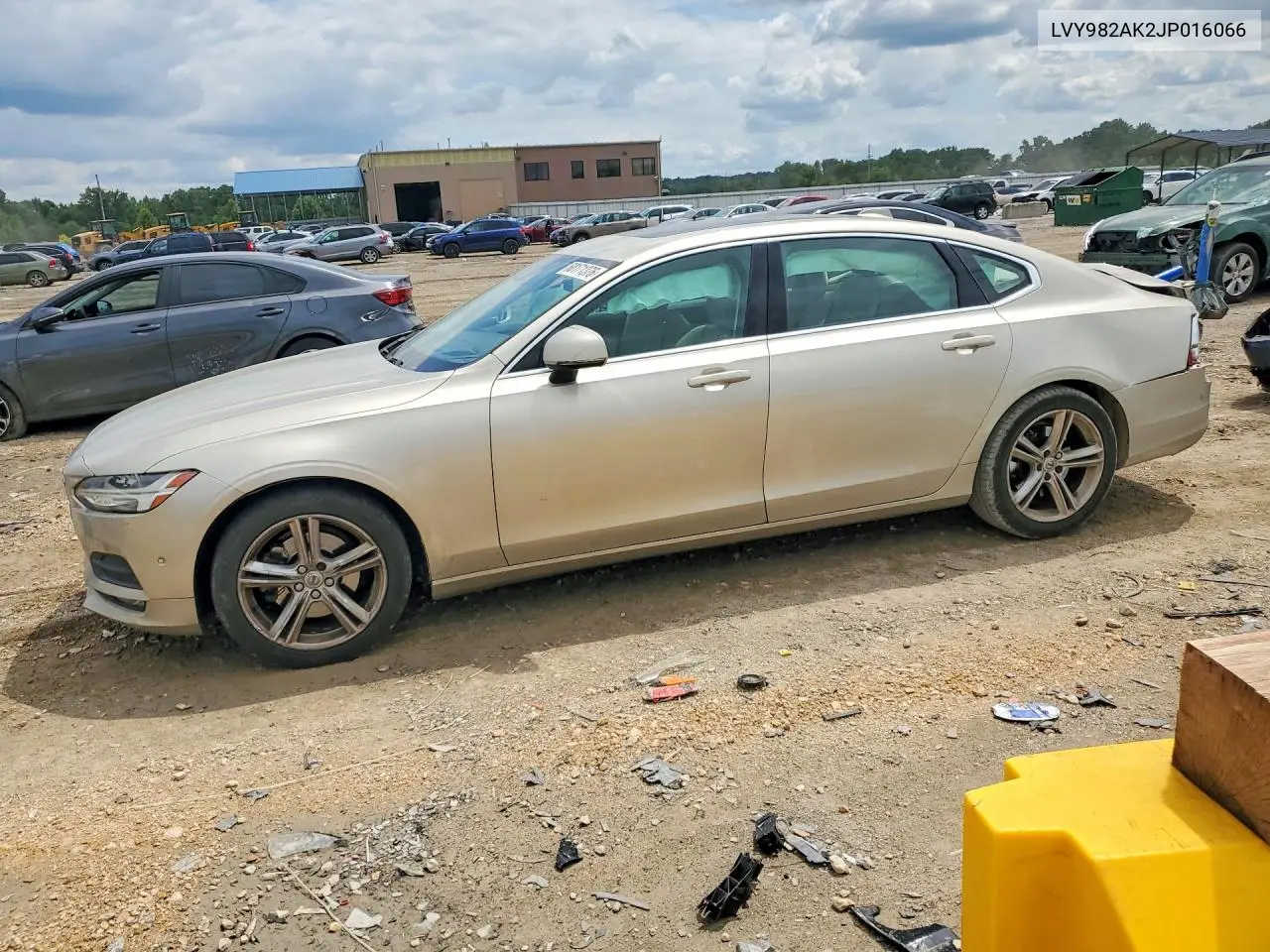 2018 Volvo S90 T5 Momentum VIN: LVY982AK2JP016066 Lot: 60171376