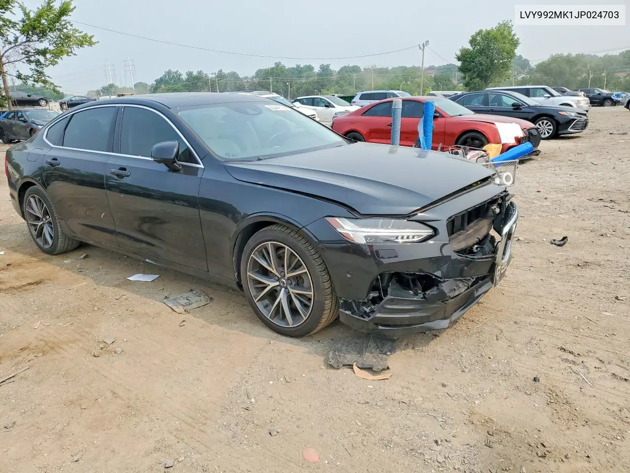 2018 Volvo S90 T6 Momentum VIN: LVY992MK1JP024703 Lot: 60449136