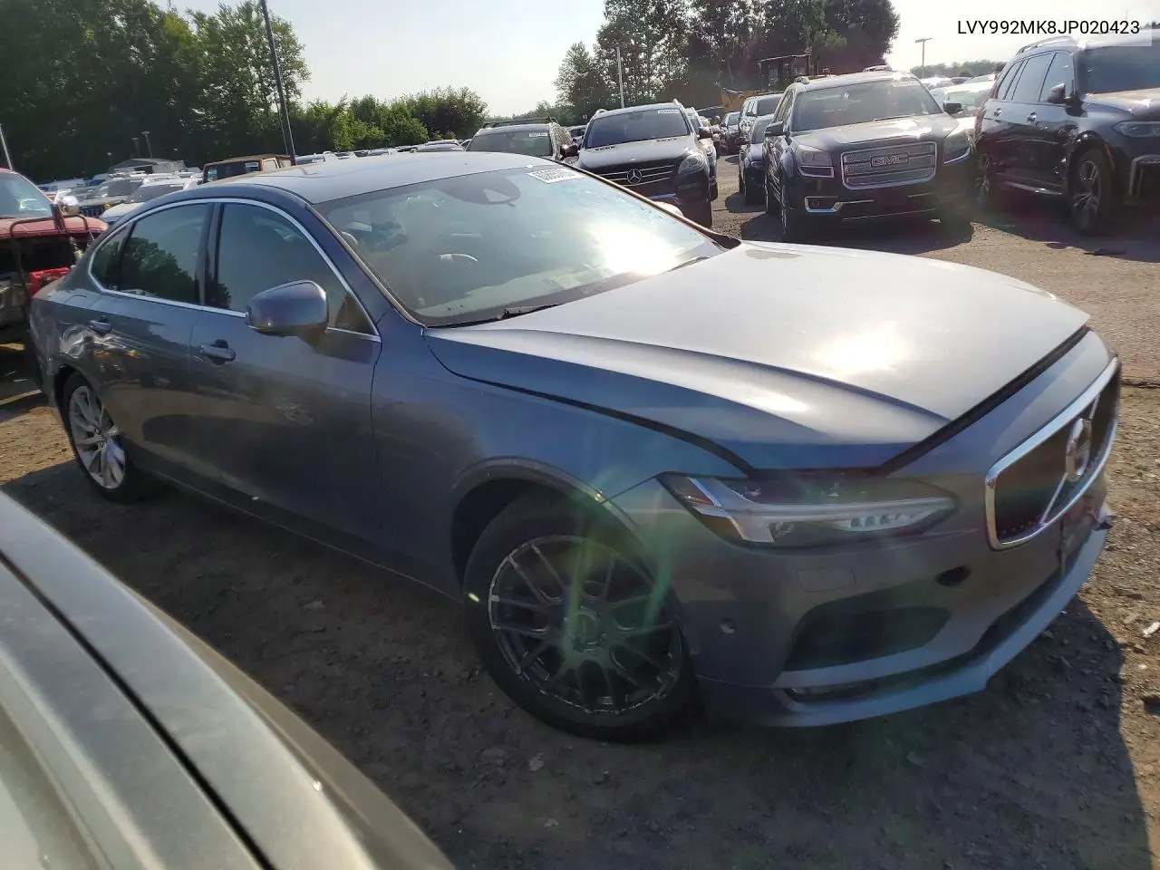 2018 Volvo S90 T6 Momentum VIN: LVY992MK8JP020423 Lot: 60865706