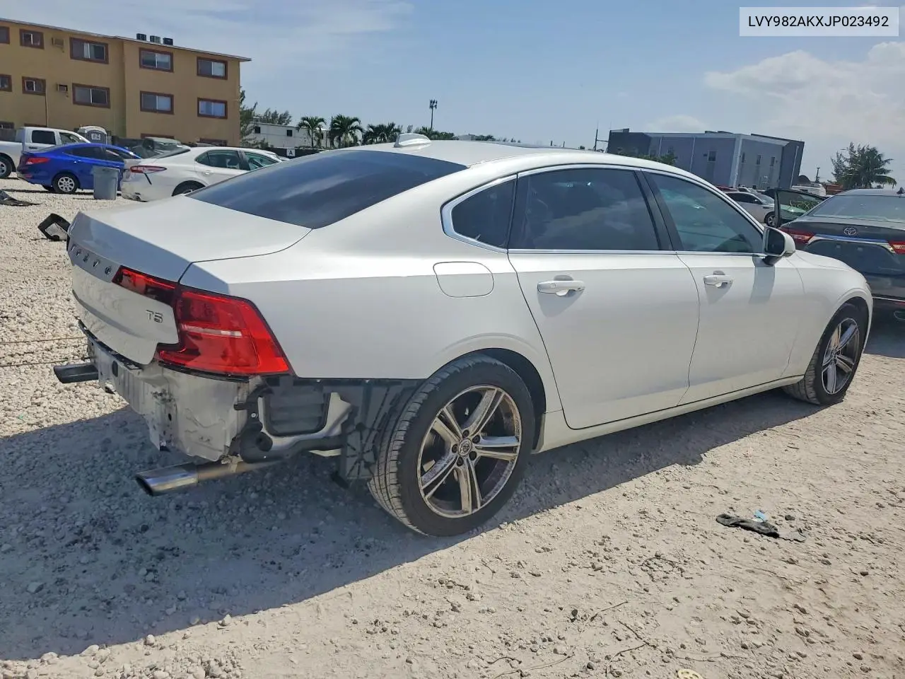 2018 Volvo S90 T5 Momentum VIN: LVY982AKXJP023492 Lot: 61224936