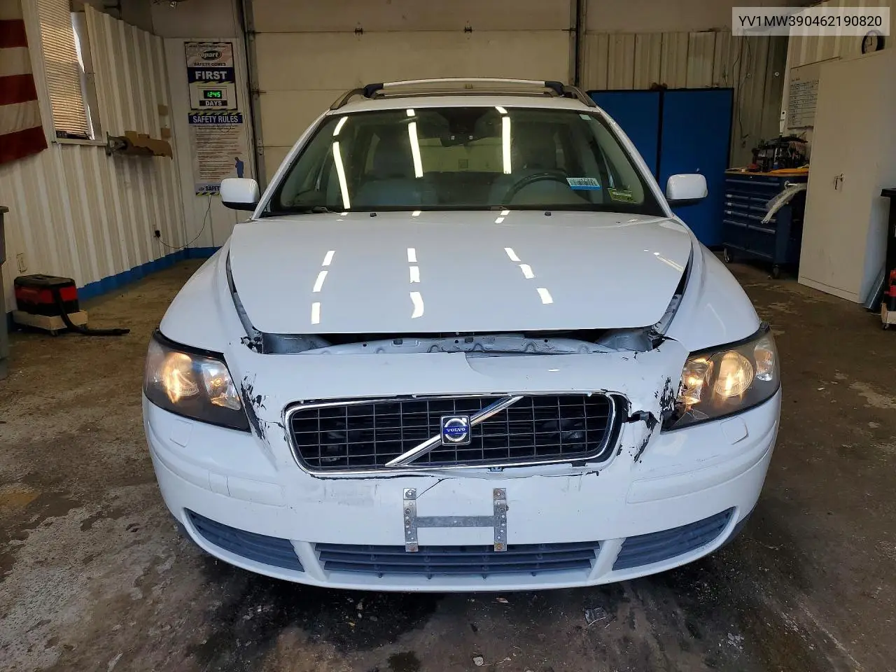 2006 Volvo V50 2.4I VIN: YV1MW390462190820 Lot: 58617936