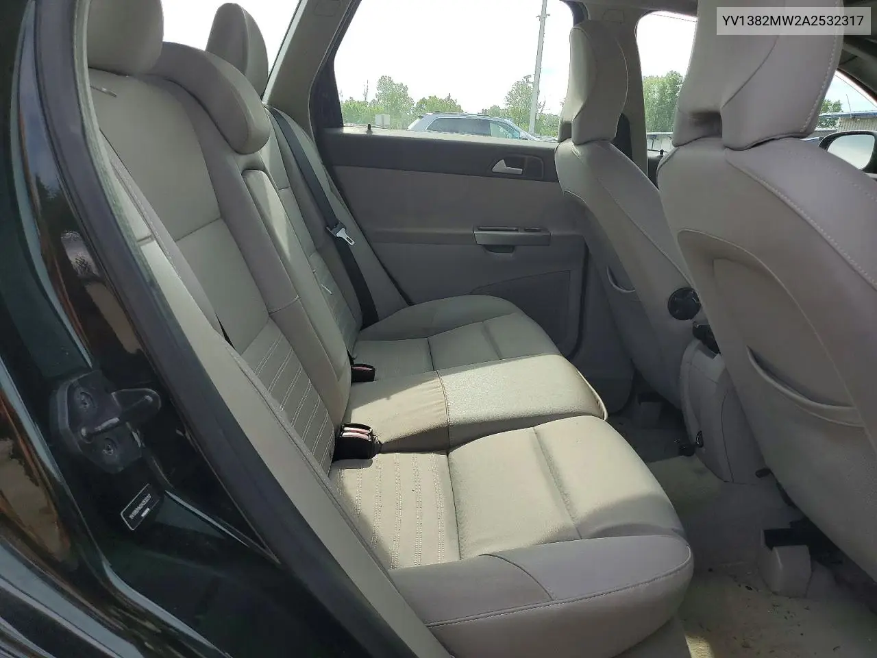 2010 Volvo V50 2.4I VIN: YV1382MW2A2532317 Lot: 60698446