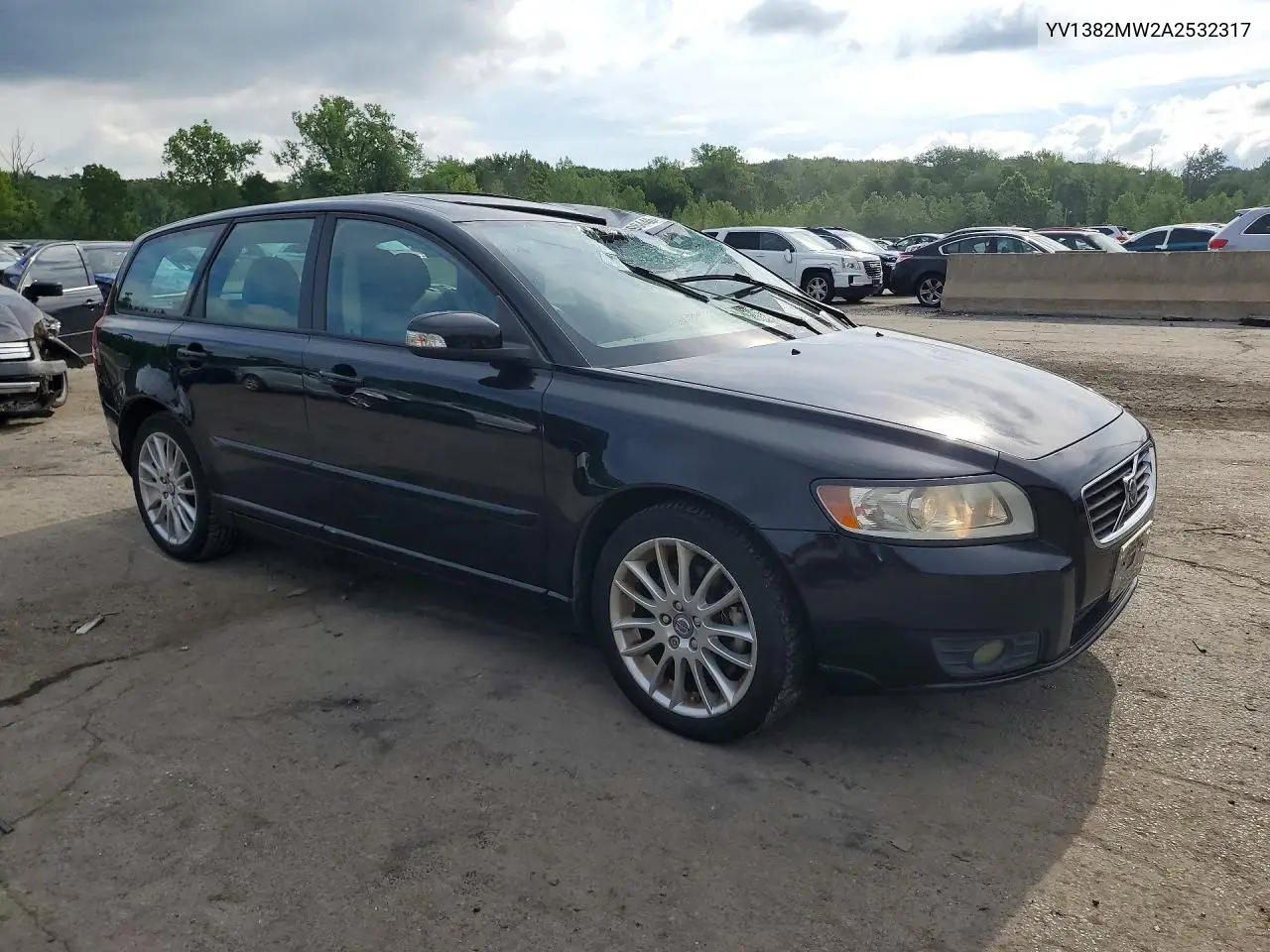 2010 Volvo V50 2.4I VIN: YV1382MW2A2532317 Lot: 60698446