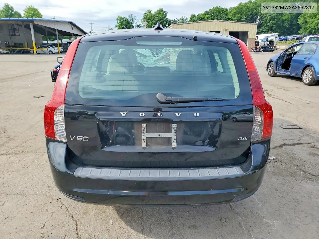 2010 Volvo V50 2.4I VIN: YV1382MW2A2532317 Lot: 60698446