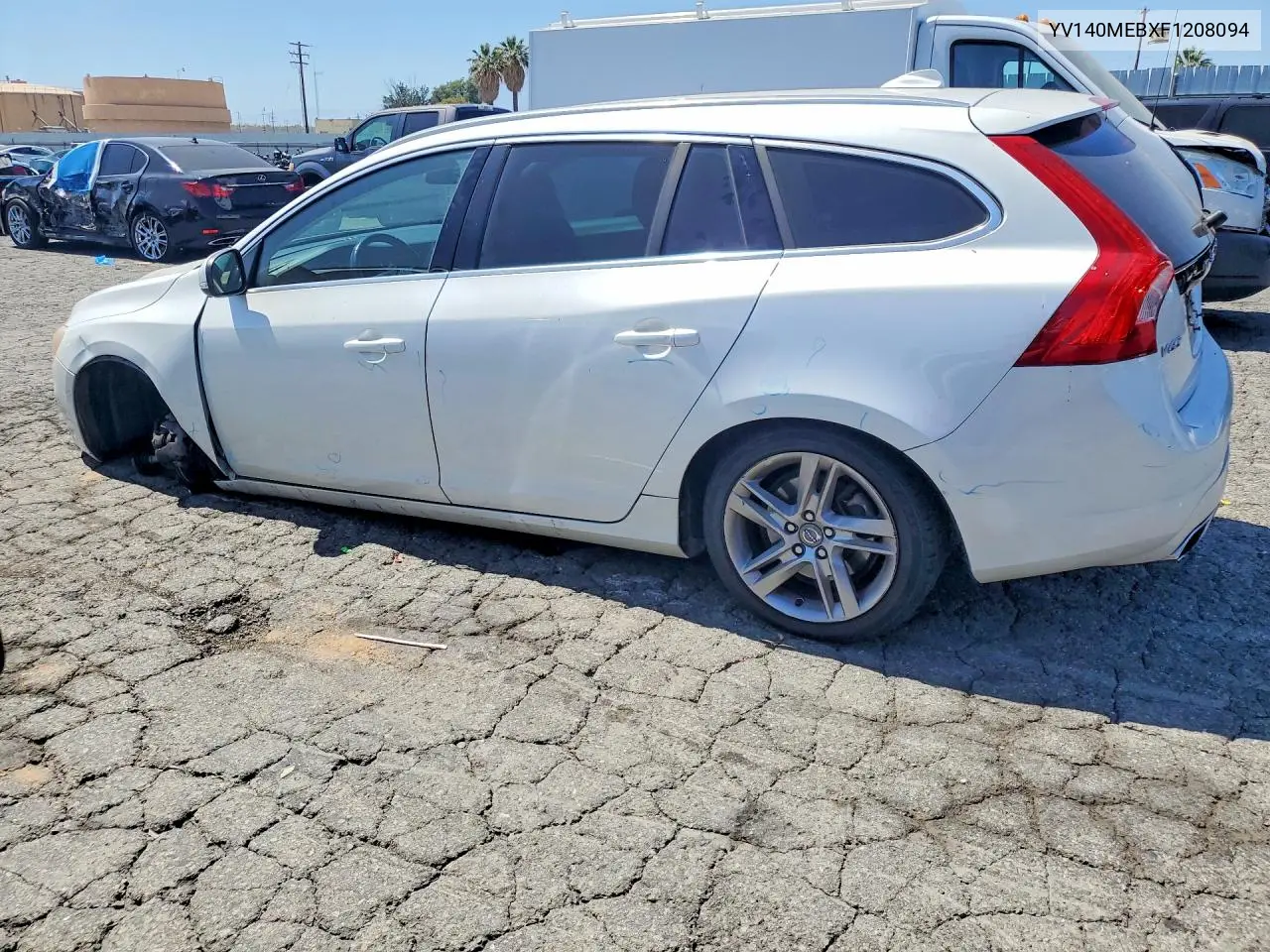 2015 Volvo V60 Premier VIN: YV140MEBXF1208094 Lot: 56189256