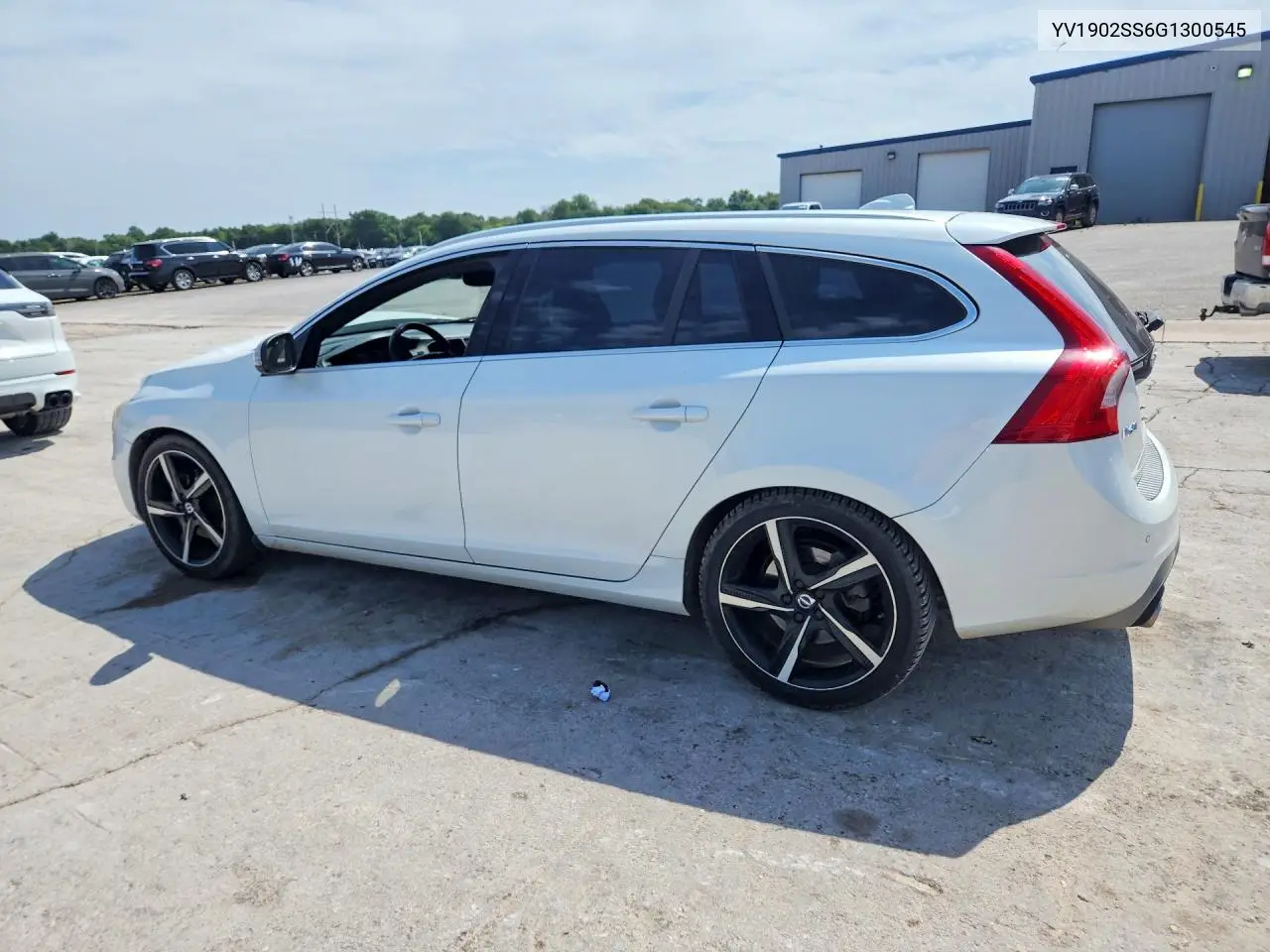 2016 Volvo V60 T6 R-Design VIN: YV1902SS6G1300545 Lot: 59703326
