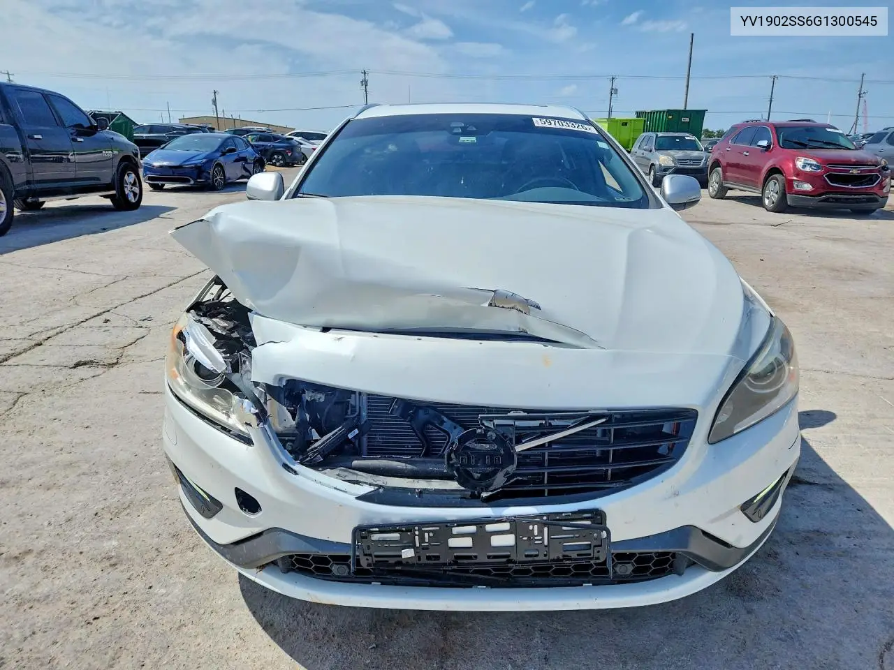 2016 Volvo V60 T6 R-Design VIN: YV1902SS6G1300545 Lot: 59703326