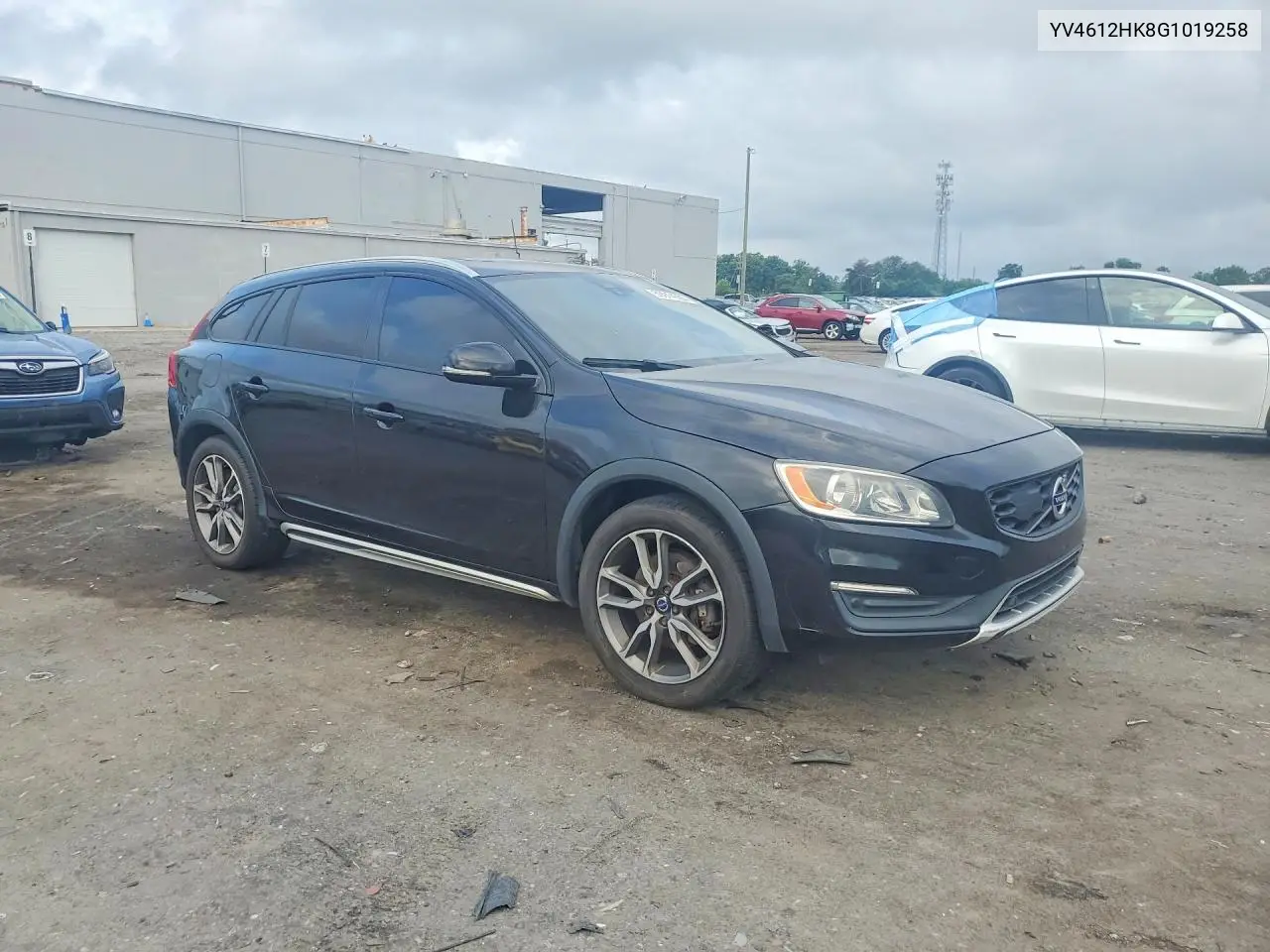 2016 Volvo V60 Cross Country Premier VIN: YV4612HK8G1019258 Lot: 59914986