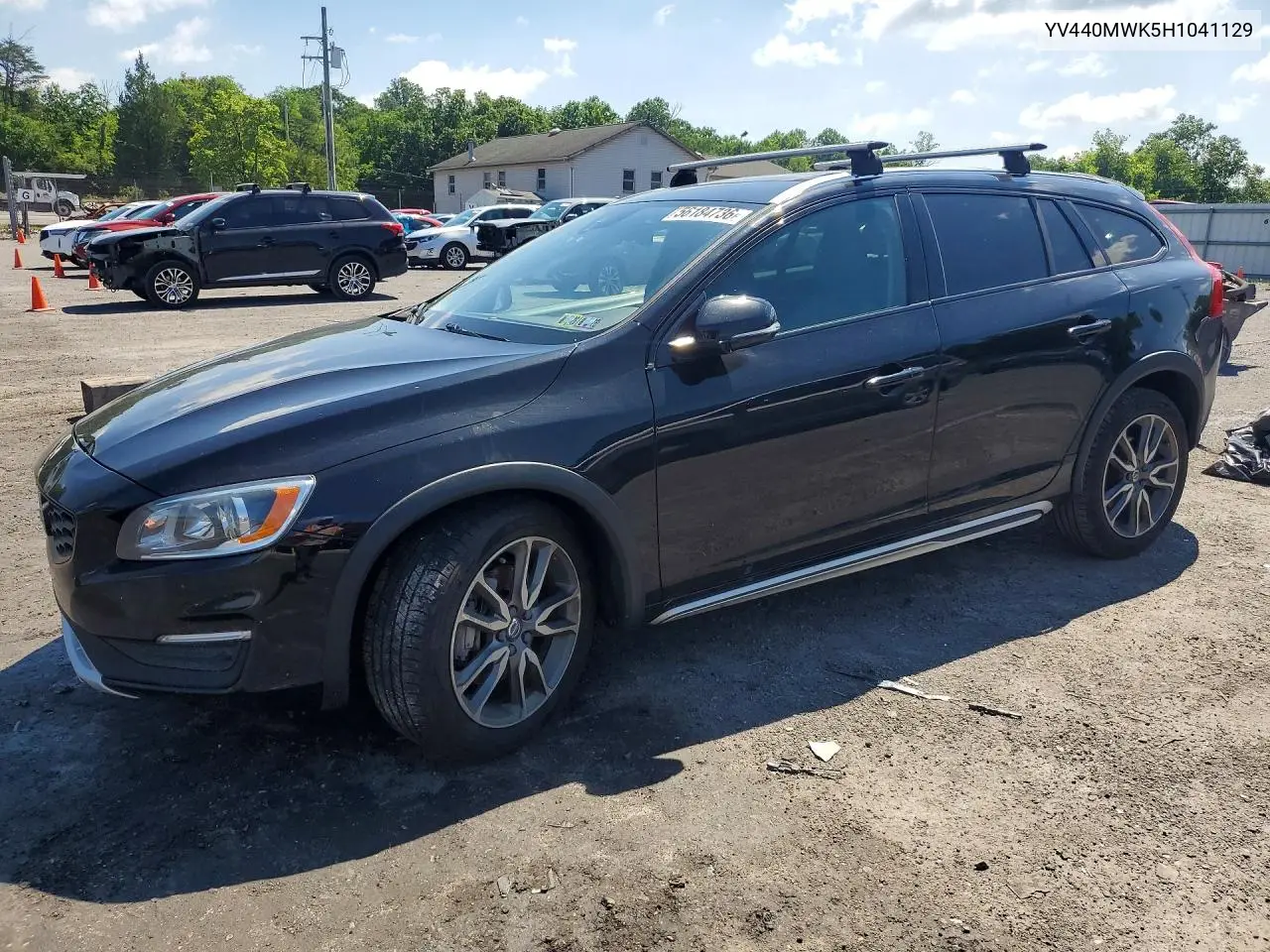 2017 Volvo V60 Cross Country Premier VIN: YV440MWK5H1041129 Lot: 56184736