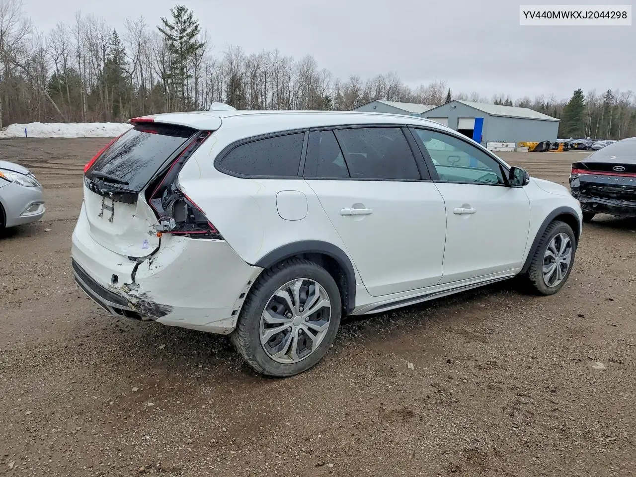 2018 Volvo V60 Cross Country Premier VIN: YV440MWKXJ2044298 Lot: 47578836