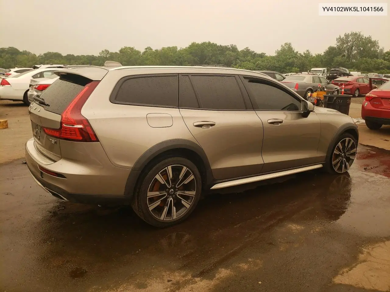 2020 Volvo V60 Cross Country T5 Momentum VIN: YV4102WK5L1041566 Lot: 60949916