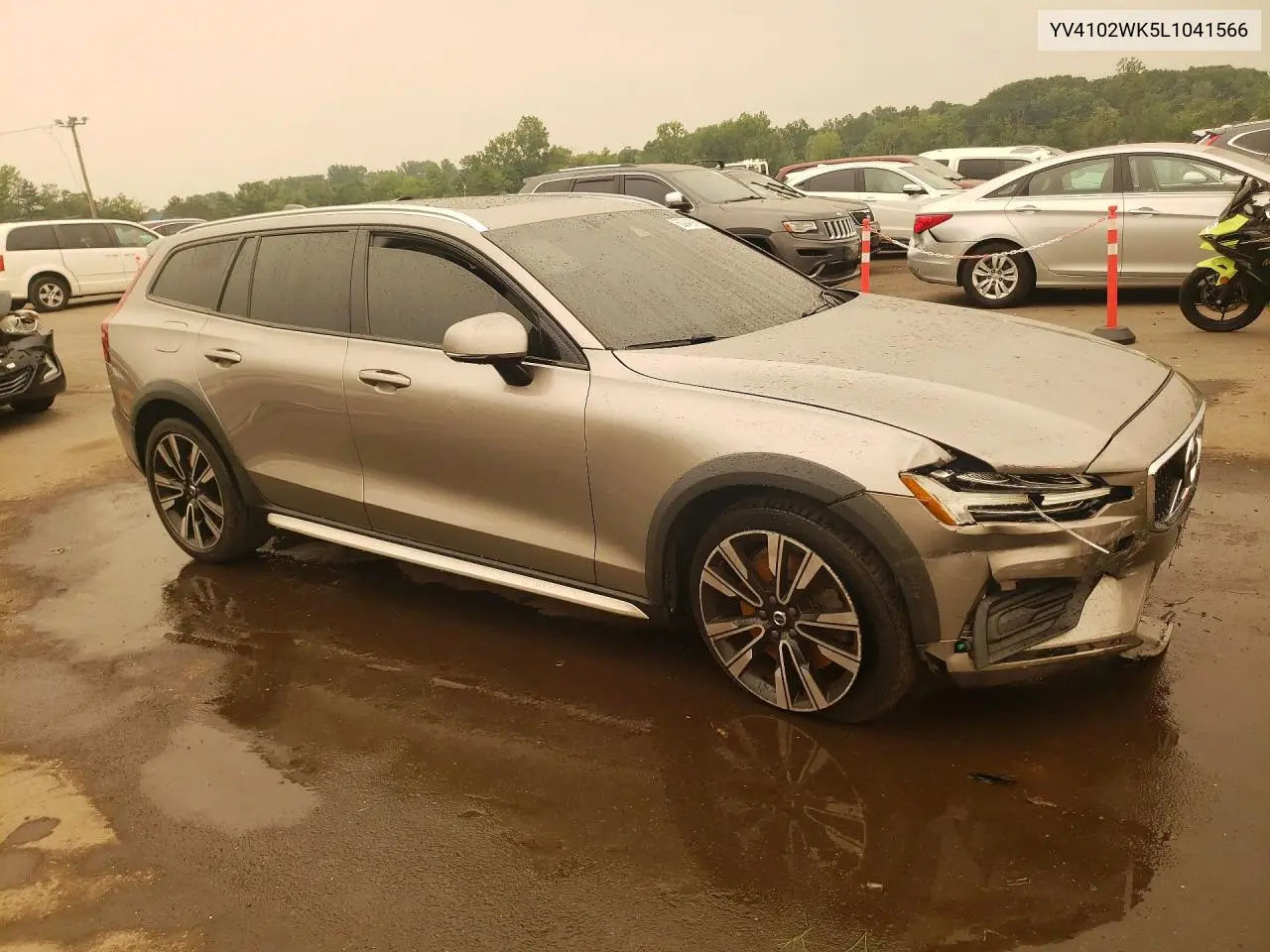 2020 Volvo V60 Cross Country T5 Momentum VIN: YV4102WK5L1041566 Lot: 60949916