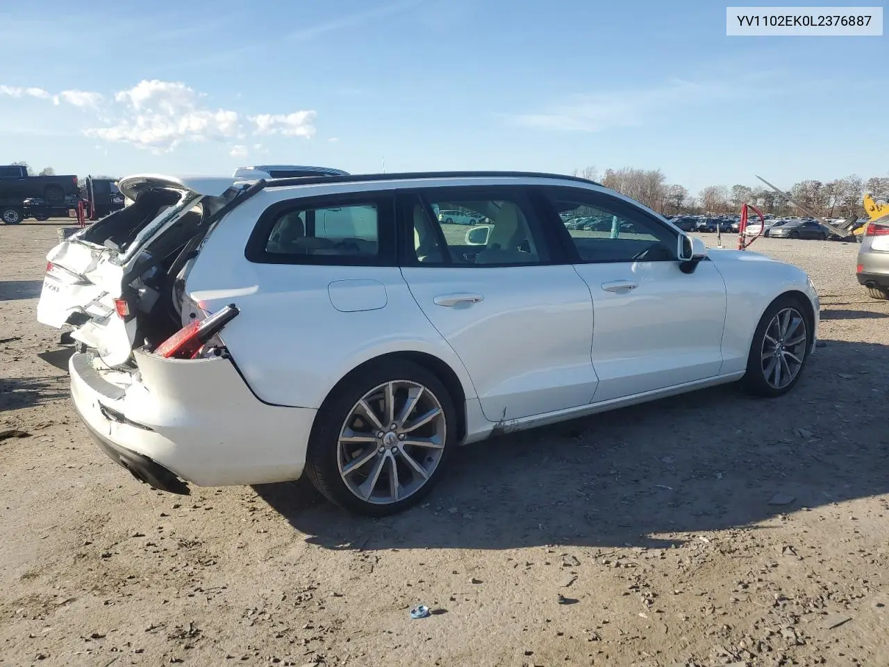 2020 Volvo V60 T5 Momentum VIN: YV1102EK0L2376887 Lot: 92214865