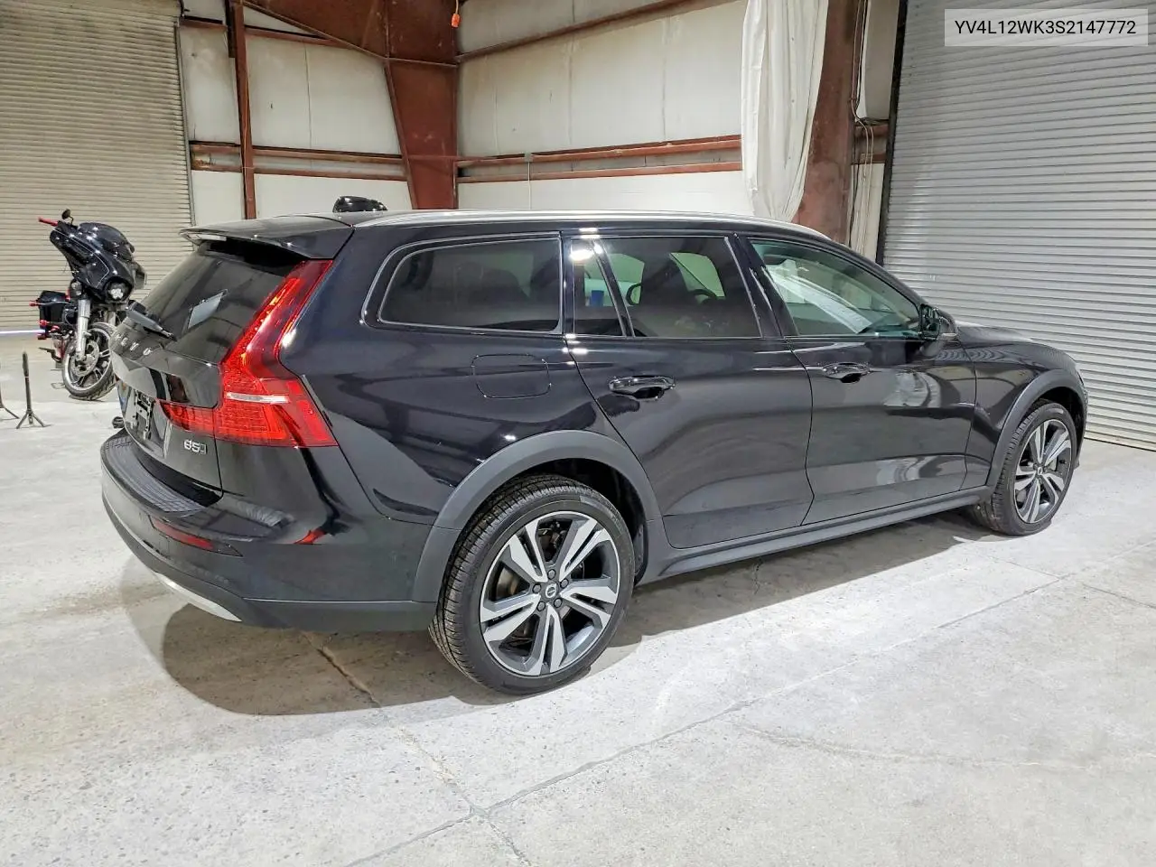 2025 Volvo V60 Cross Country Plus VIN: YV4L12WK3S2147772 Lot: 61727316