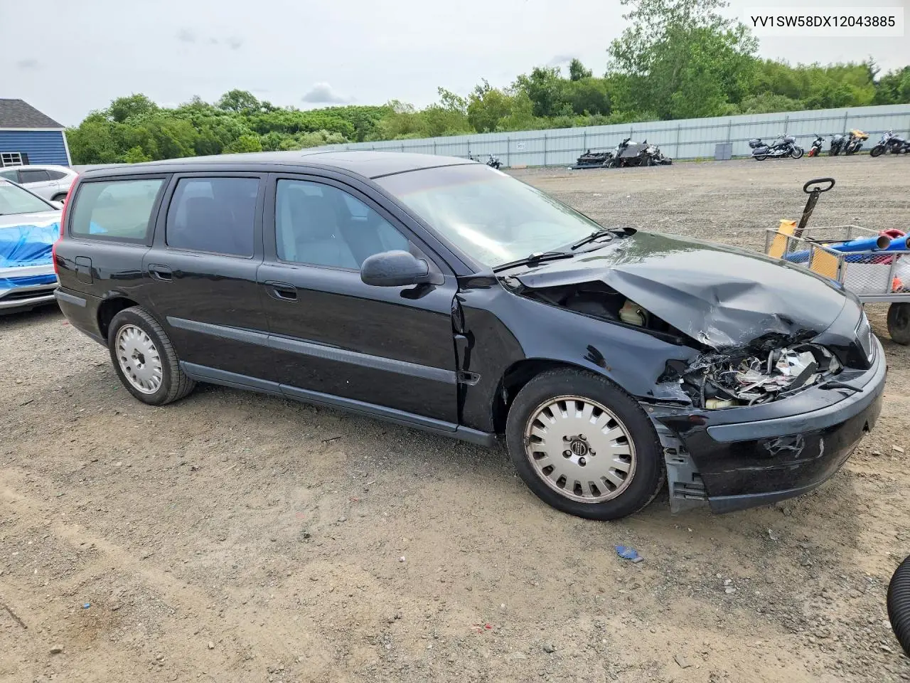 2001 Volvo V70 2.4T VIN: YV1SW58DX12043885 Lot: 61290556
