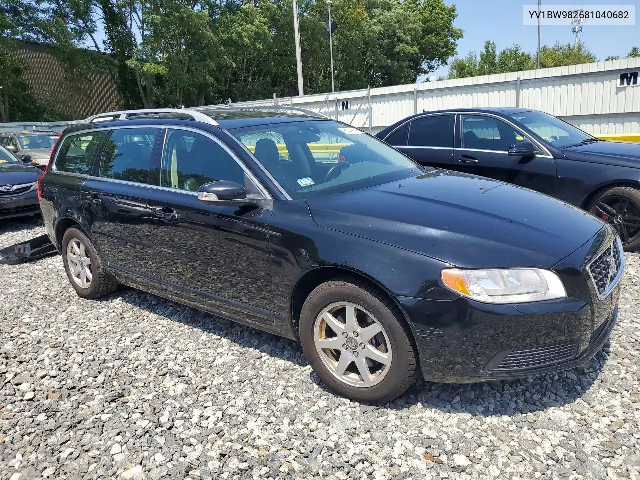 2008 Volvo V70 3.2 VIN: YV1BW982681040682 Lot: 61476576