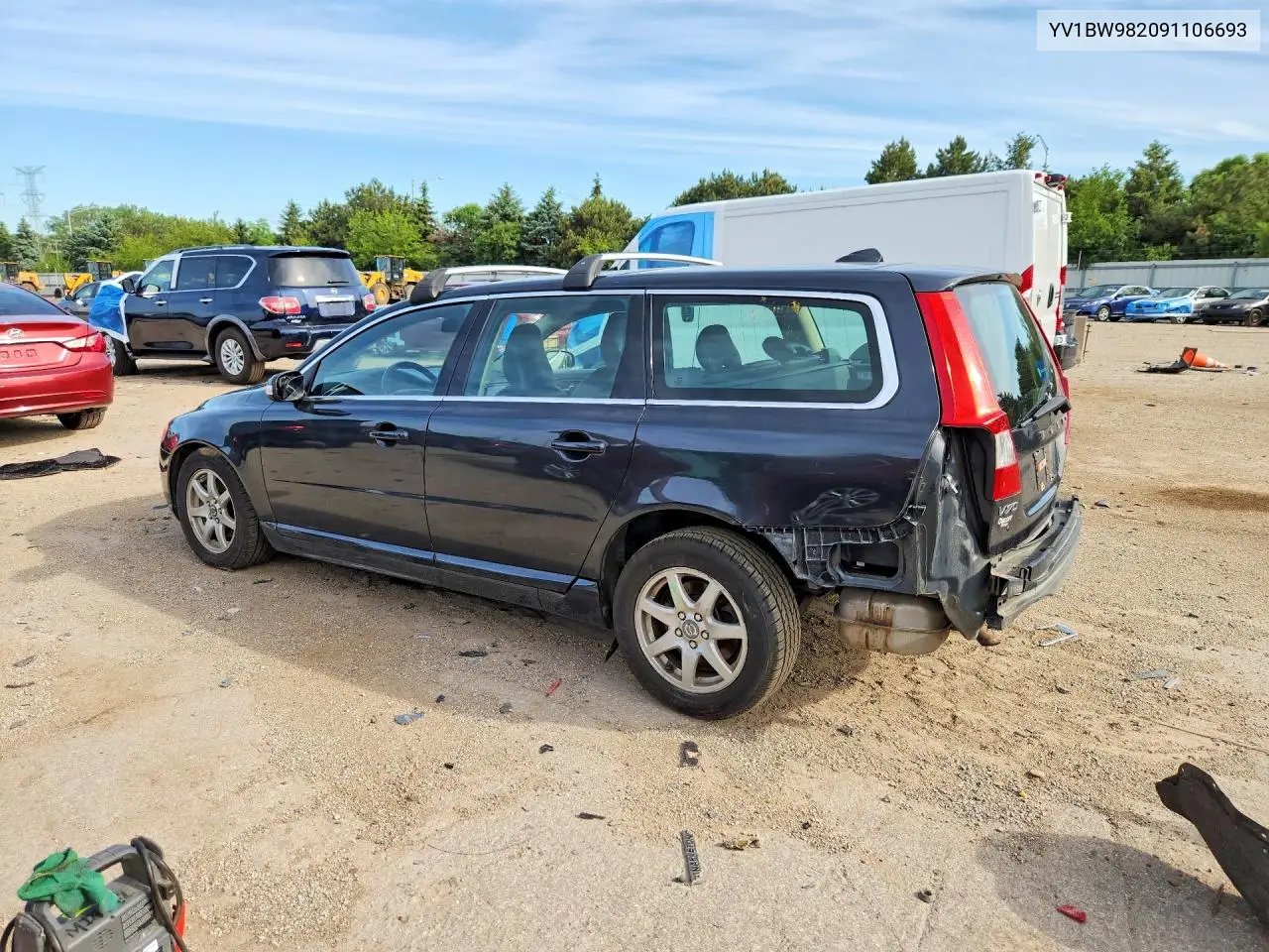 2009 Volvo V70 3.2 VIN: YV1BW982091106693 Lot: 54491086