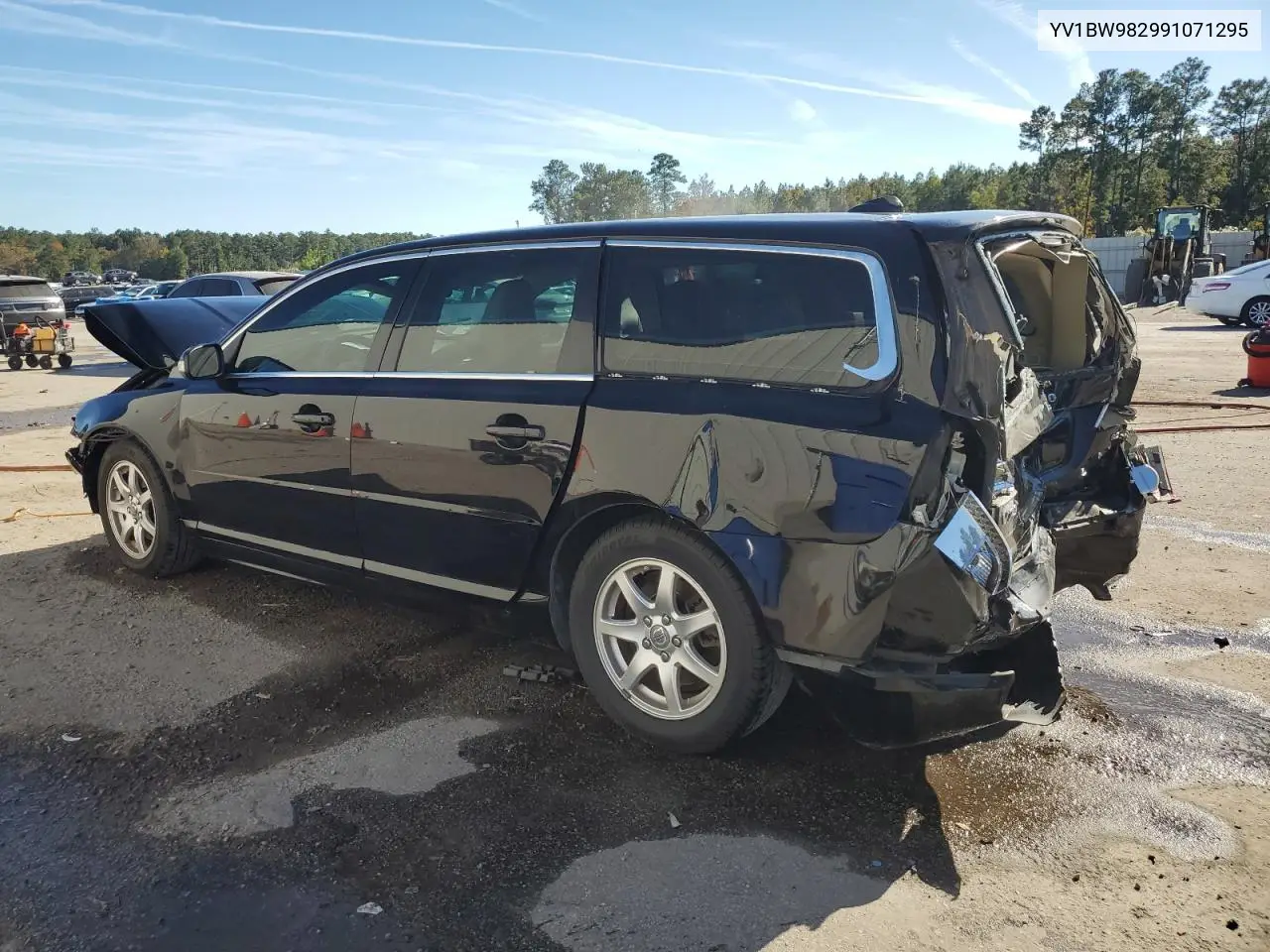 2009 Volvo V70 3.2 VIN: YV1BW982991071295 Lot: 91292095