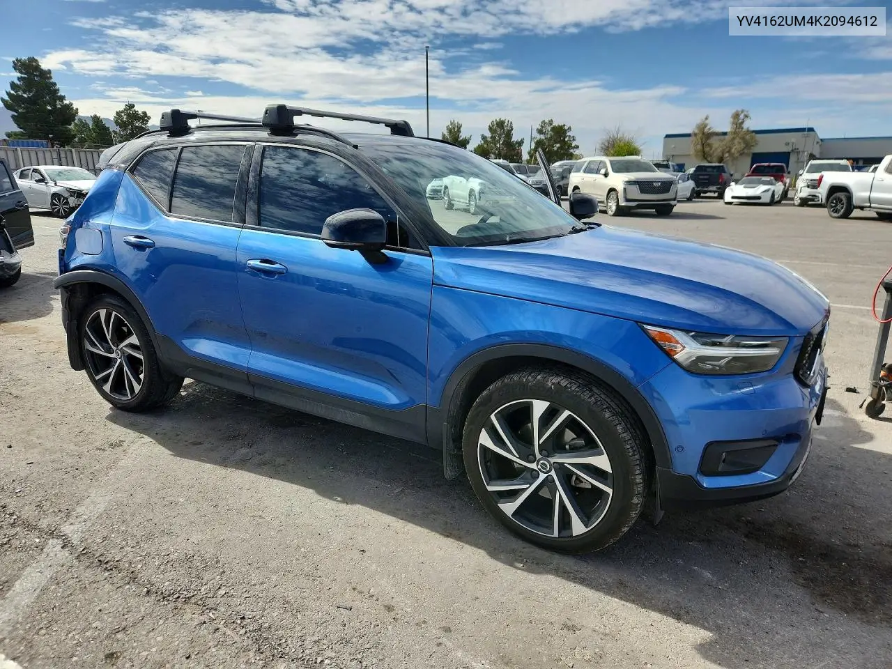 2019 Volvo Xc40 T5 R-Design VIN: YV4162UM4K2094612 Lot: 51707206