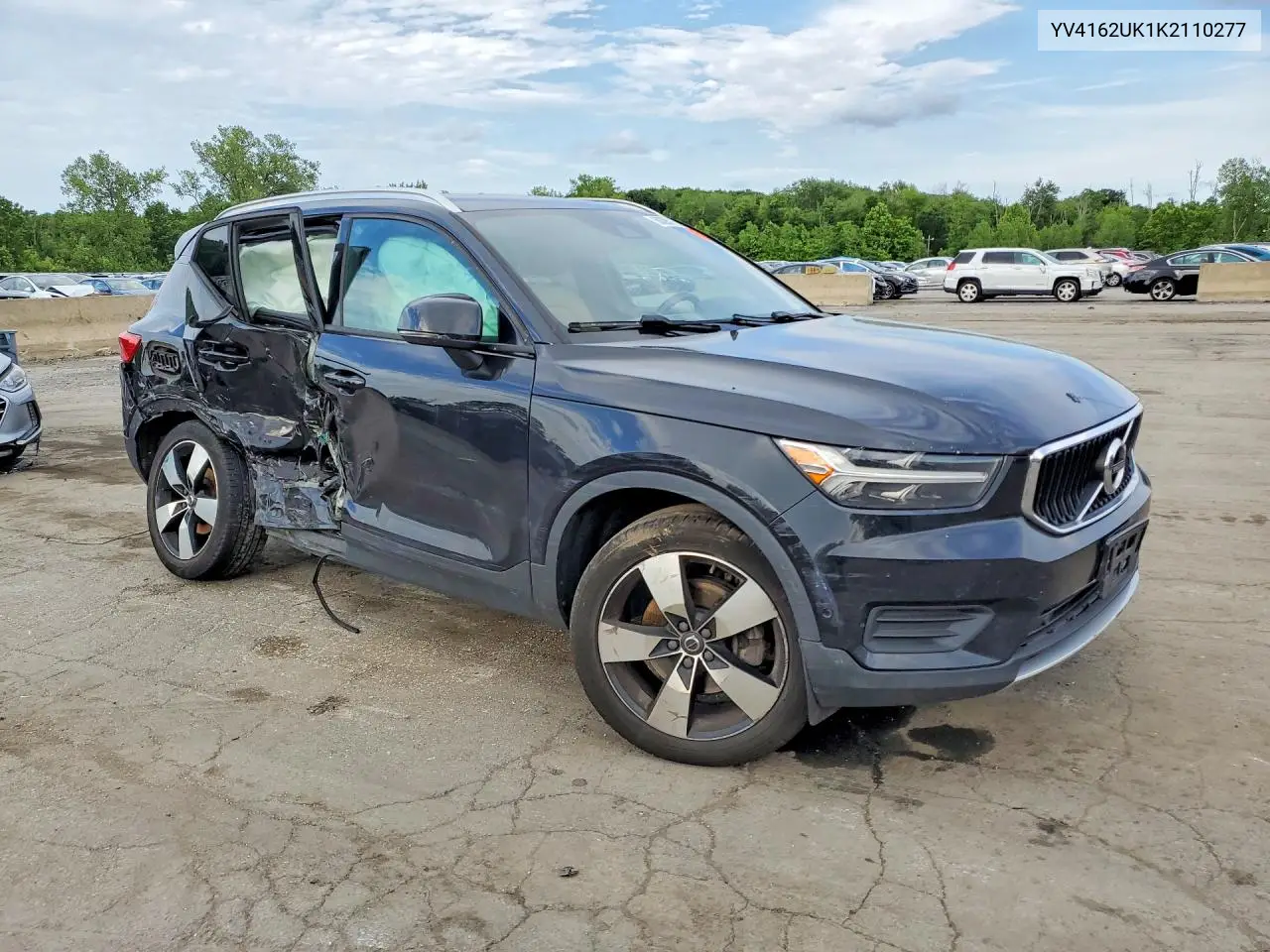 2019 Volvo Xc40 T5 Momentum VIN: YV4162UK1K2110277 Lot: 60395016