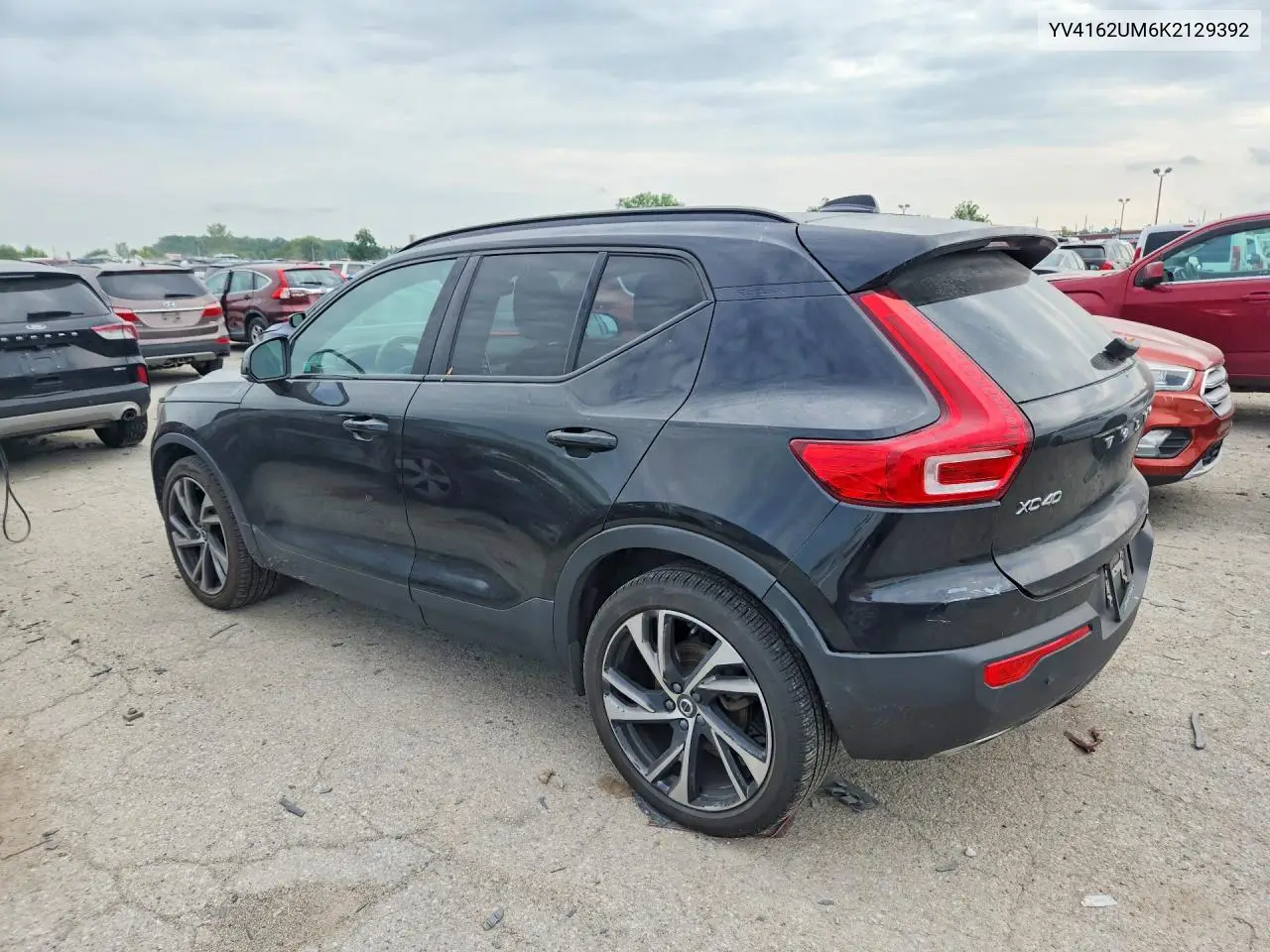 2019 Volvo Xc40 T5 R-Design VIN: YV4162UM6K2129392 Lot: 61045506