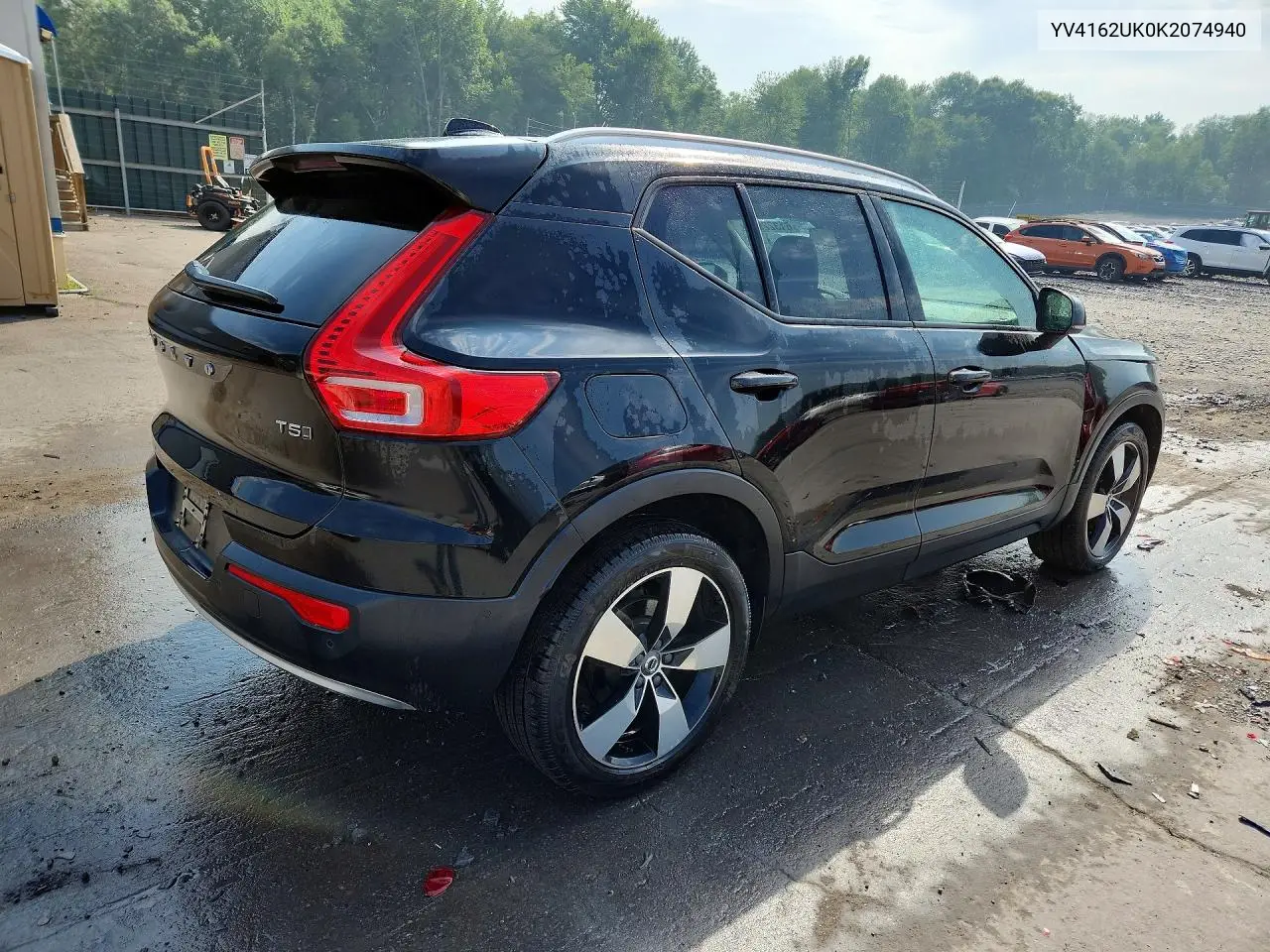2019 Volvo Xc40 T5 Momentum VIN: YV4162UK0K2074940 Lot: 61322906