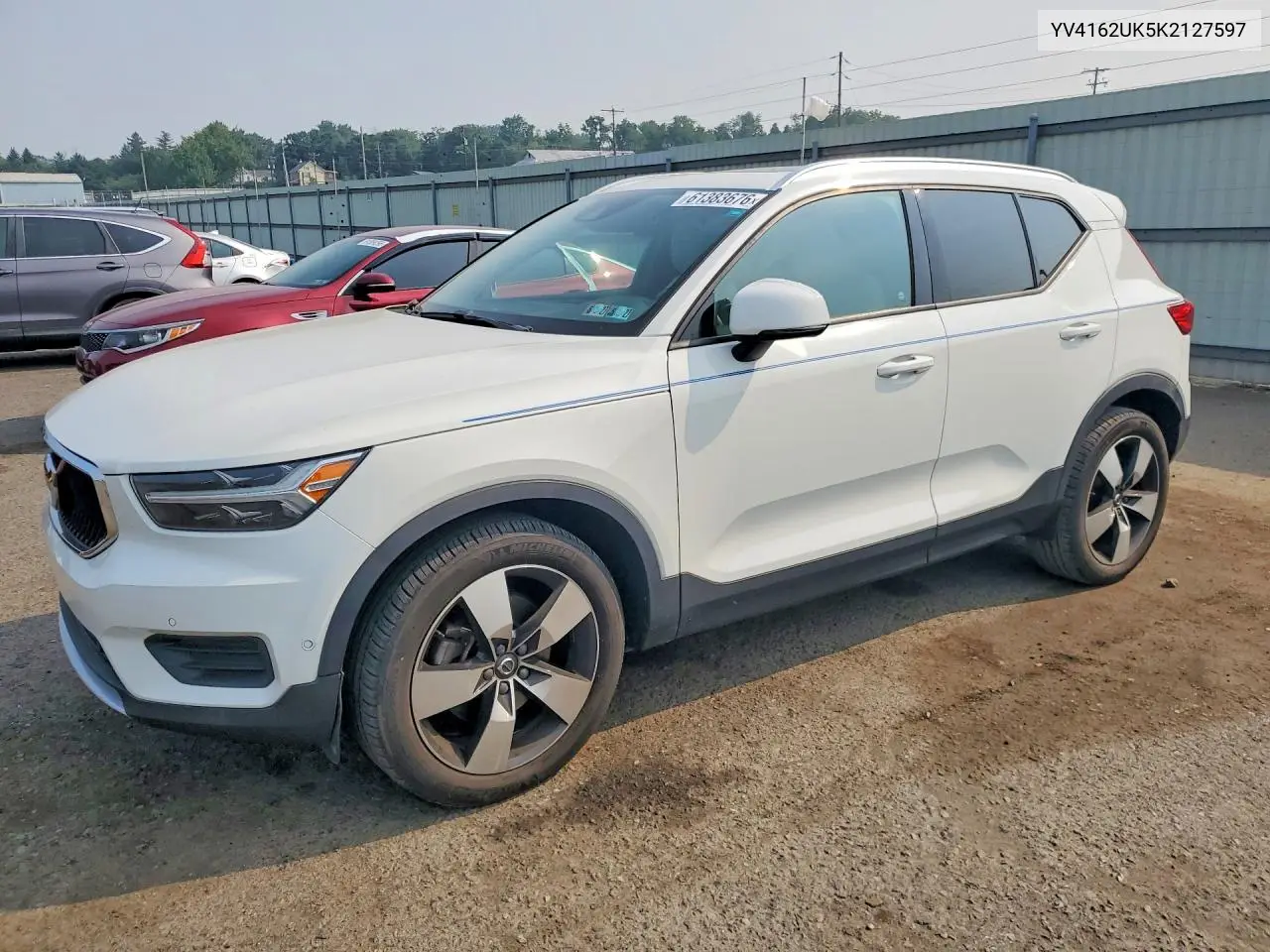 2019 Volvo Xc40 T5 Momentum VIN: YV4162UK5K2127597 Lot: 61383676