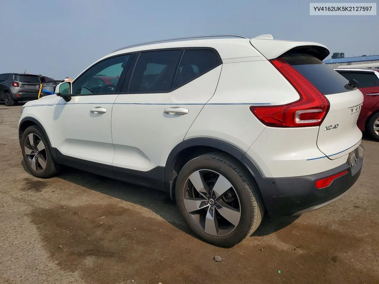 2019 Volvo Xc40 T5 Momentum VIN: YV4162UK5K2127597 Lot: 61383676