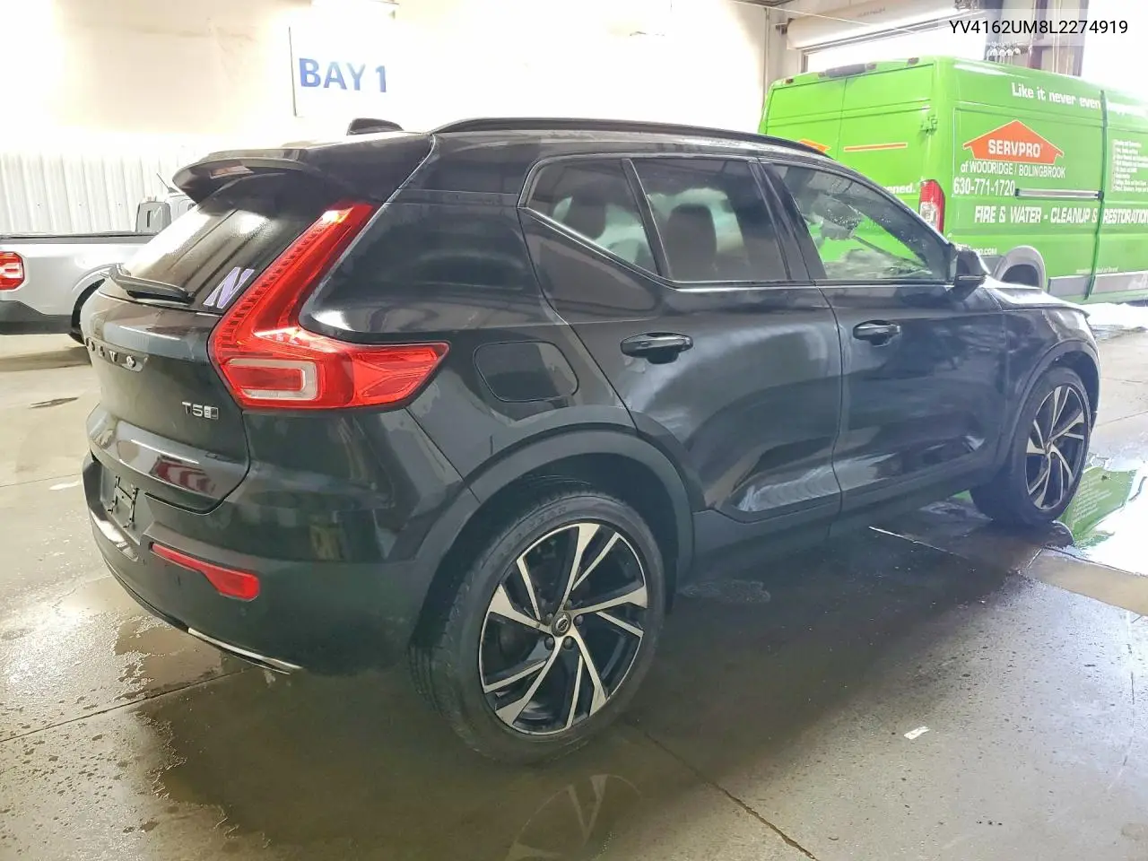 2020 Volvo Xc40 T5 R-Design VIN: YV4162UM8L2274919 Lot: 48859846