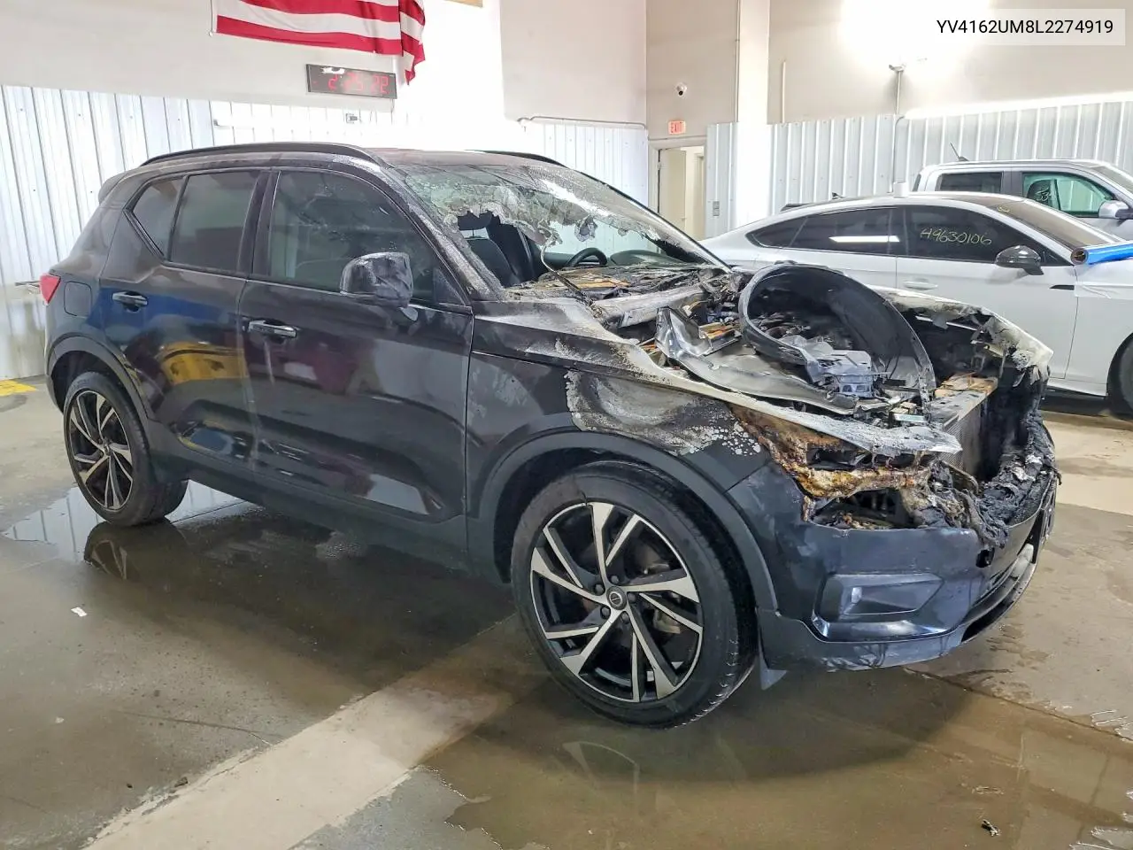 2020 Volvo Xc40 T5 R-Design VIN: YV4162UM8L2274919 Lot: 48859846