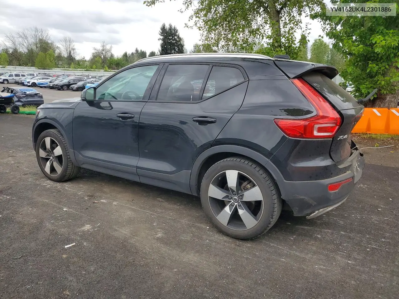 2020 Volvo Xc40 T5 Momentum VIN: YV4162UK4L2301886 Lot: 51638506