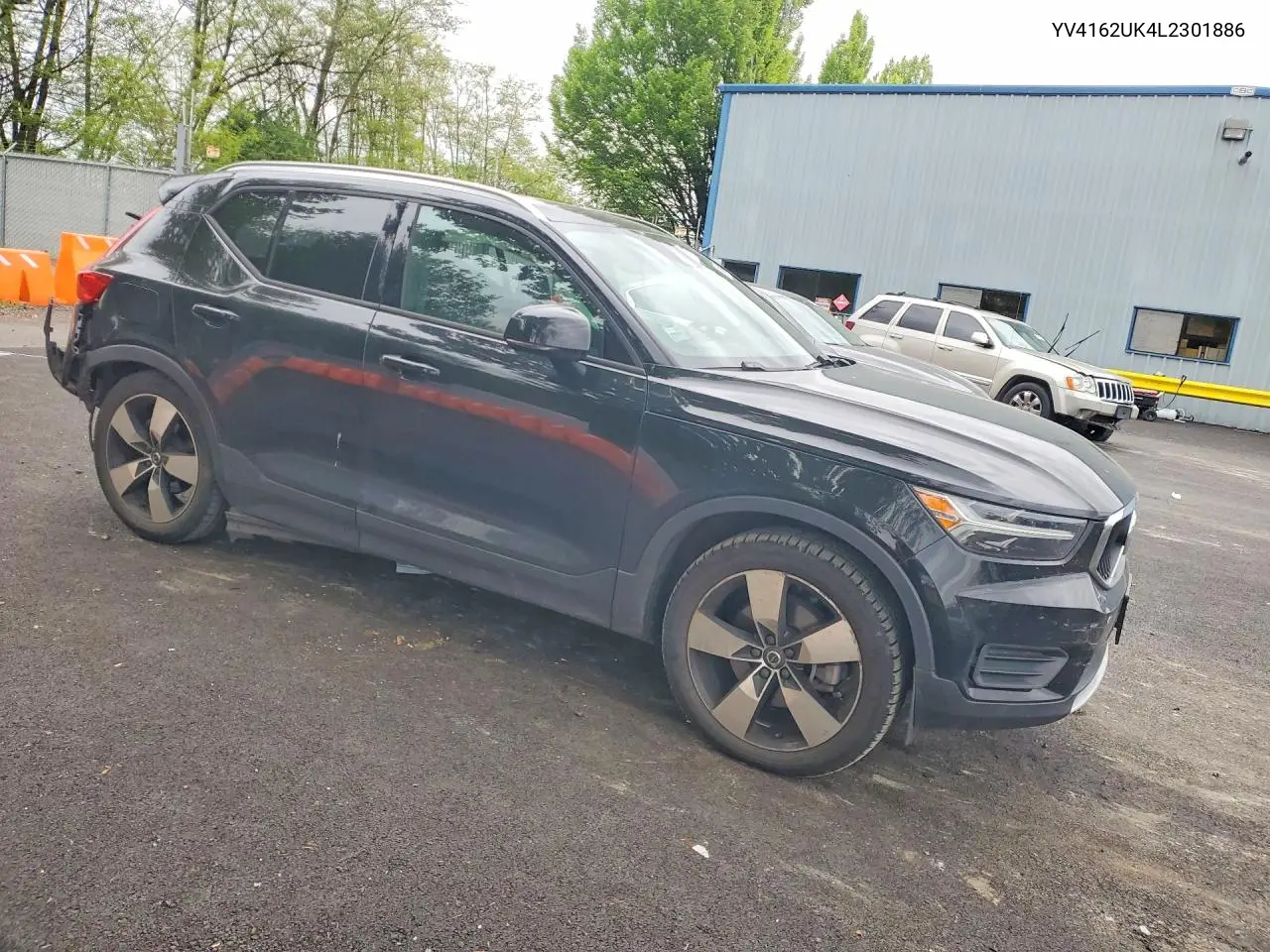 2020 Volvo Xc40 T5 Momentum VIN: YV4162UK4L2301886 Lot: 51638506