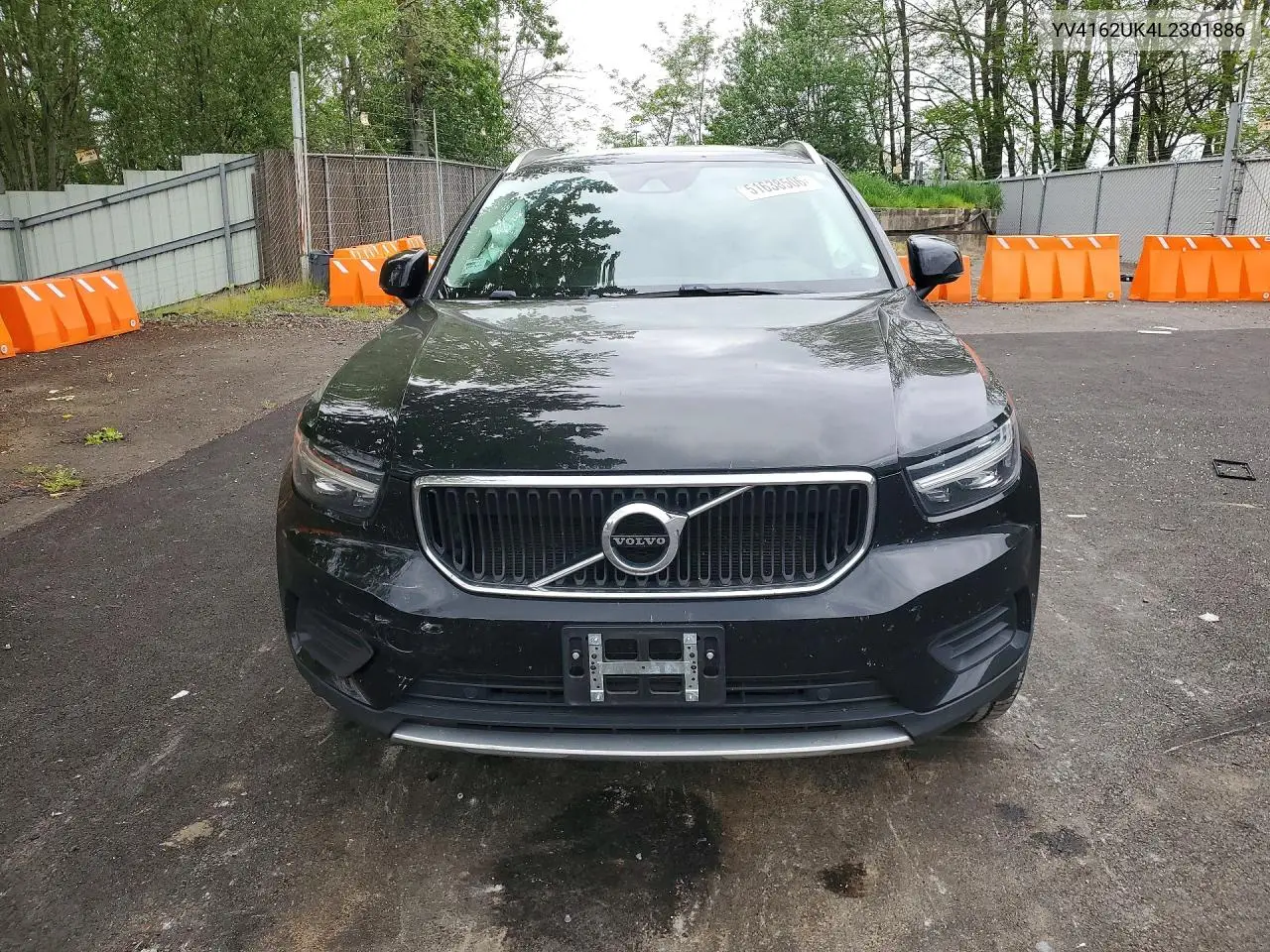 2020 Volvo Xc40 T5 Momentum VIN: YV4162UK4L2301886 Lot: 51638506