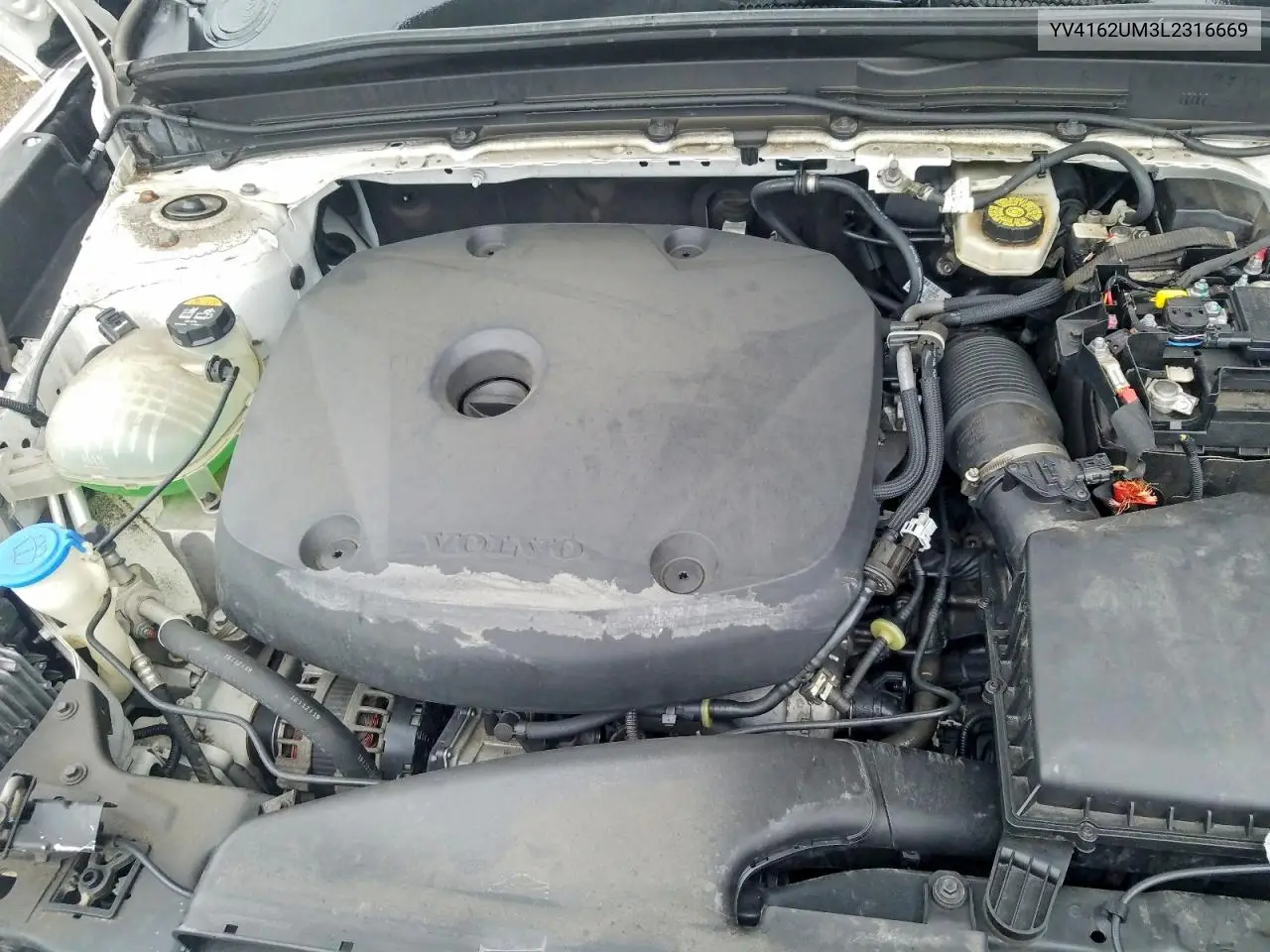 2020 Volvo Xc40 T5 R-Design VIN: YV4162UM3L2316669 Lot: 54706746