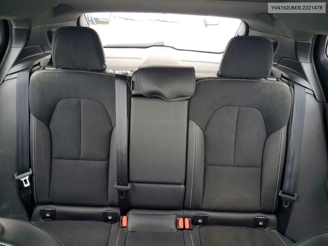 2020 Volvo Xc40 T5 R-Design VIN: YV4162UM3L2221478 Lot: 54711456