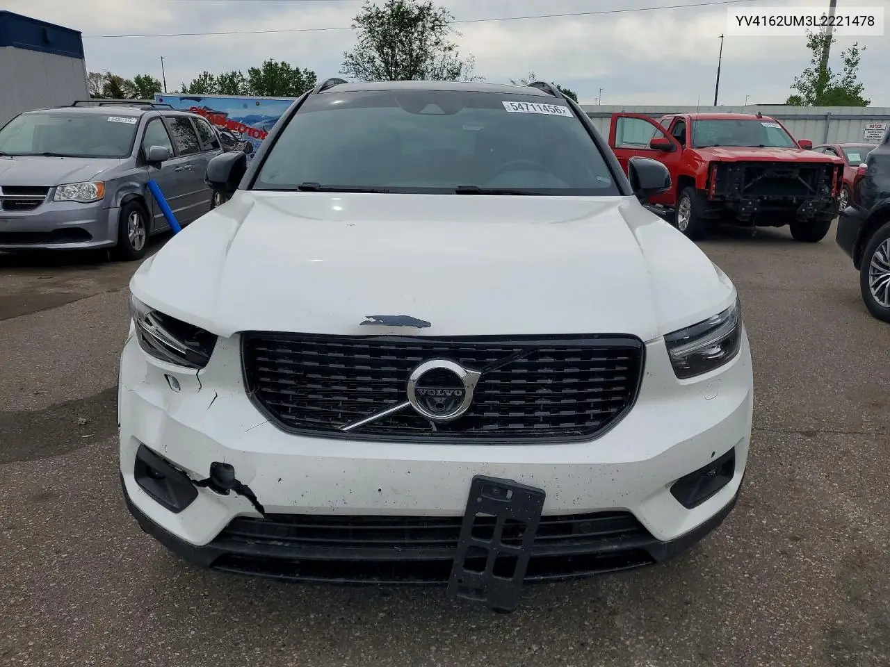 2020 Volvo Xc40 T5 R-Design VIN: YV4162UM3L2221478 Lot: 54711456