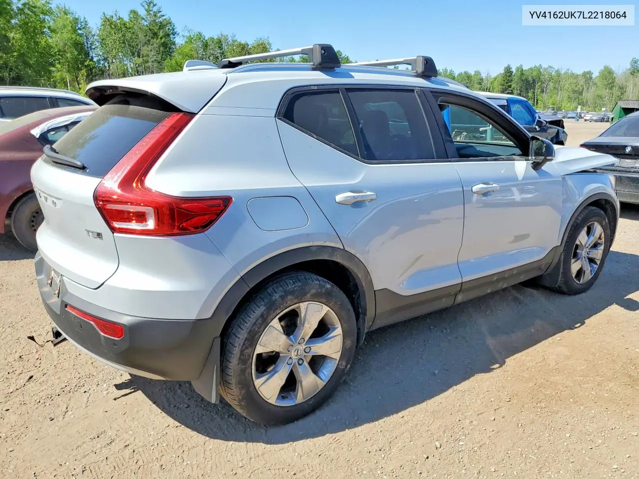 2020 Volvo Xc40 T5 Momentum VIN: YV4162UK7L2218064 Lot: 56056586