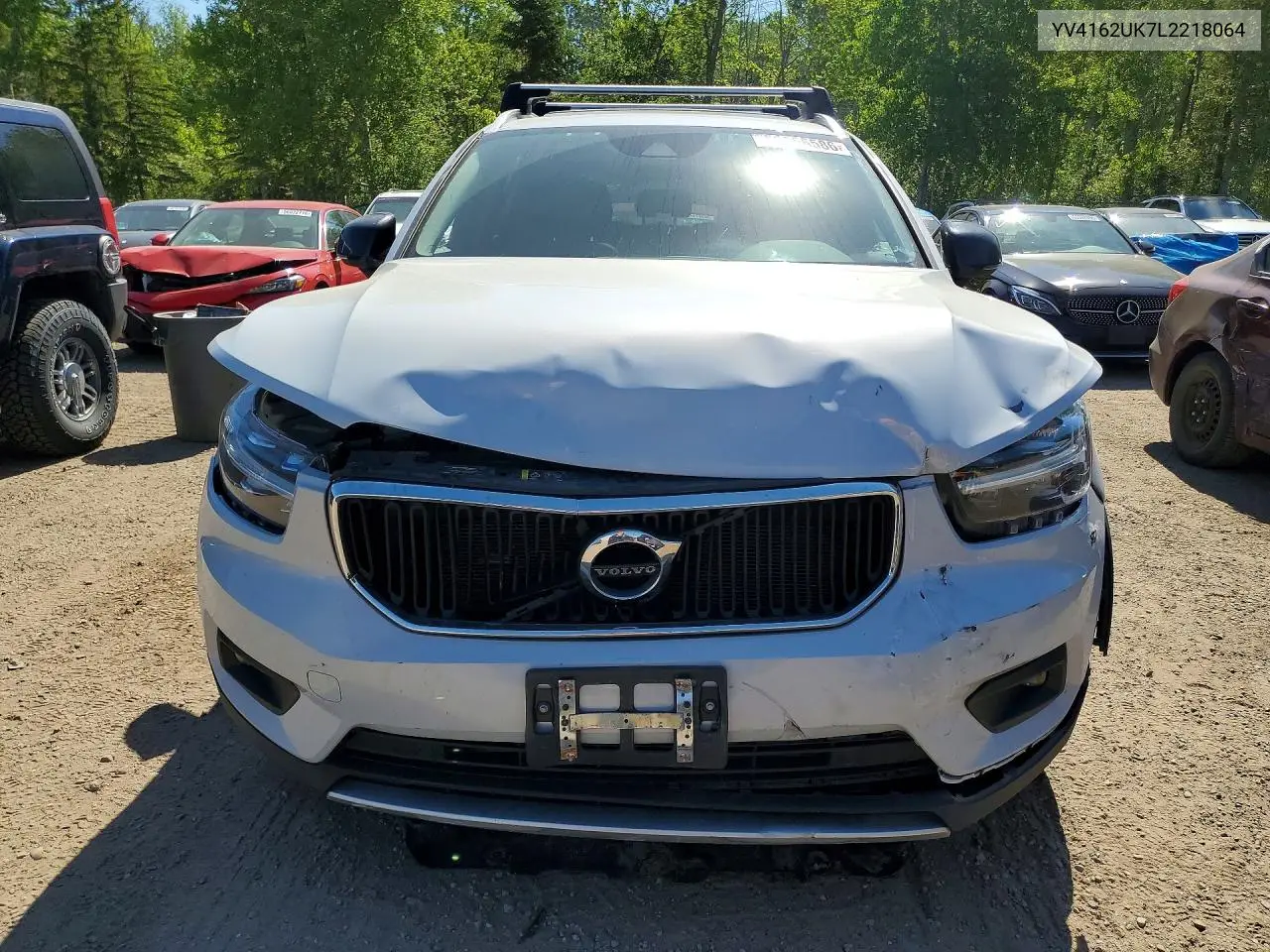2020 Volvo Xc40 T5 Momentum VIN: YV4162UK7L2218064 Lot: 56056586