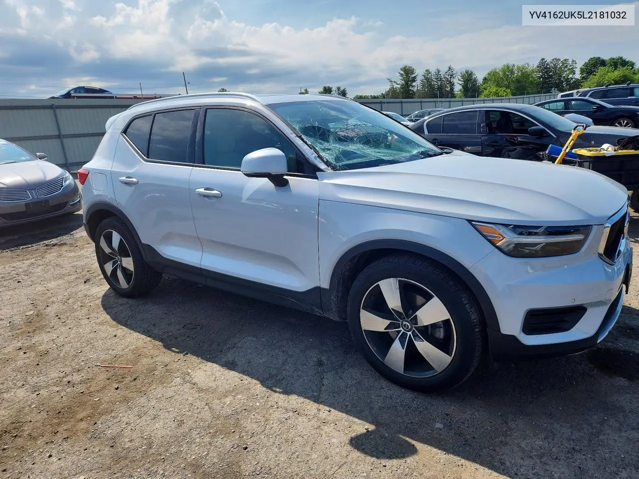 2020 Volvo Xc40 T5 Momentum VIN: YV4162UK5L2181032 Lot: 57267226